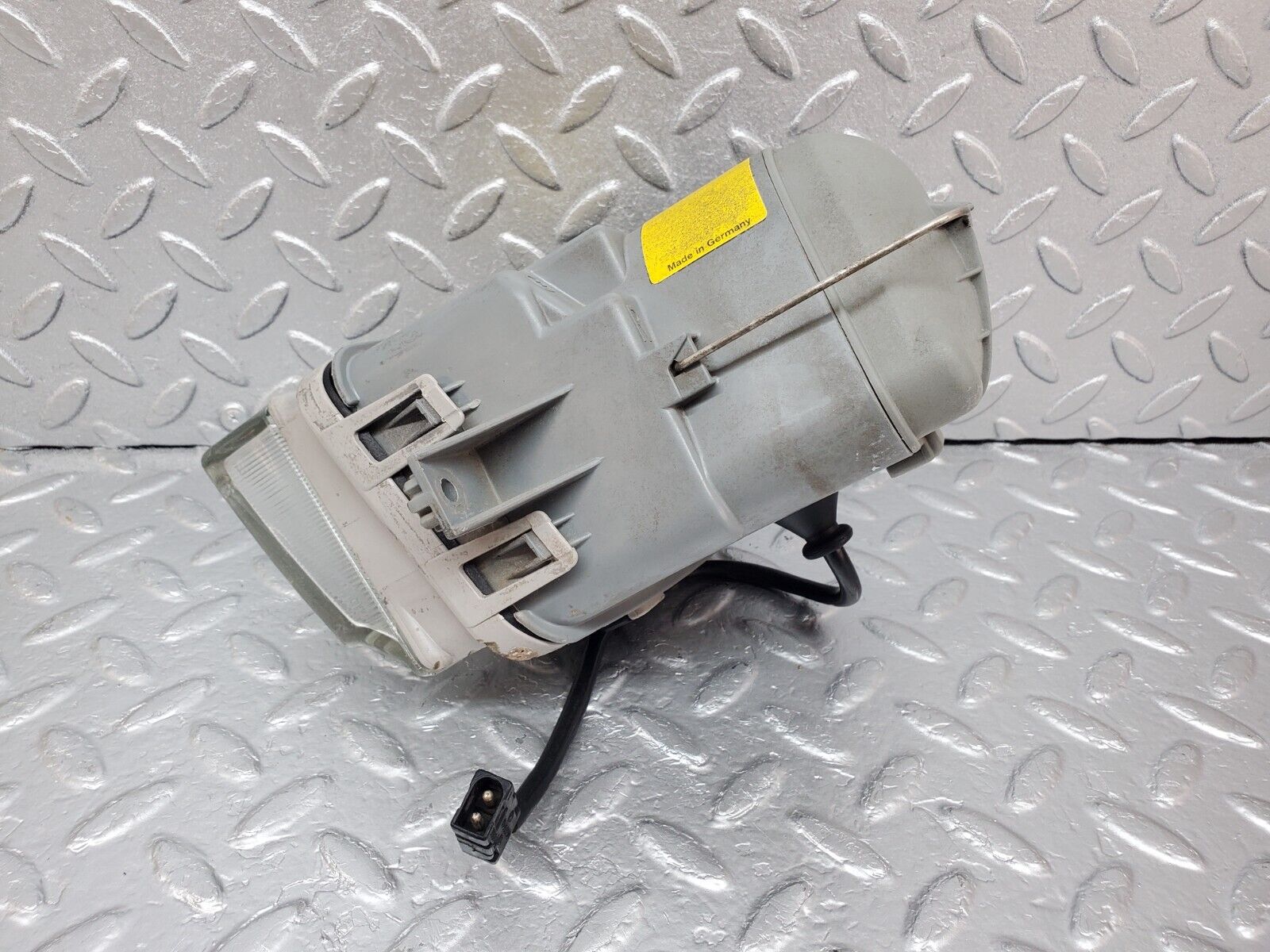 45196 Mercedes-Benz R129 300SL Coupe Front Right Fog Light Bosch 0305120002 1305621246