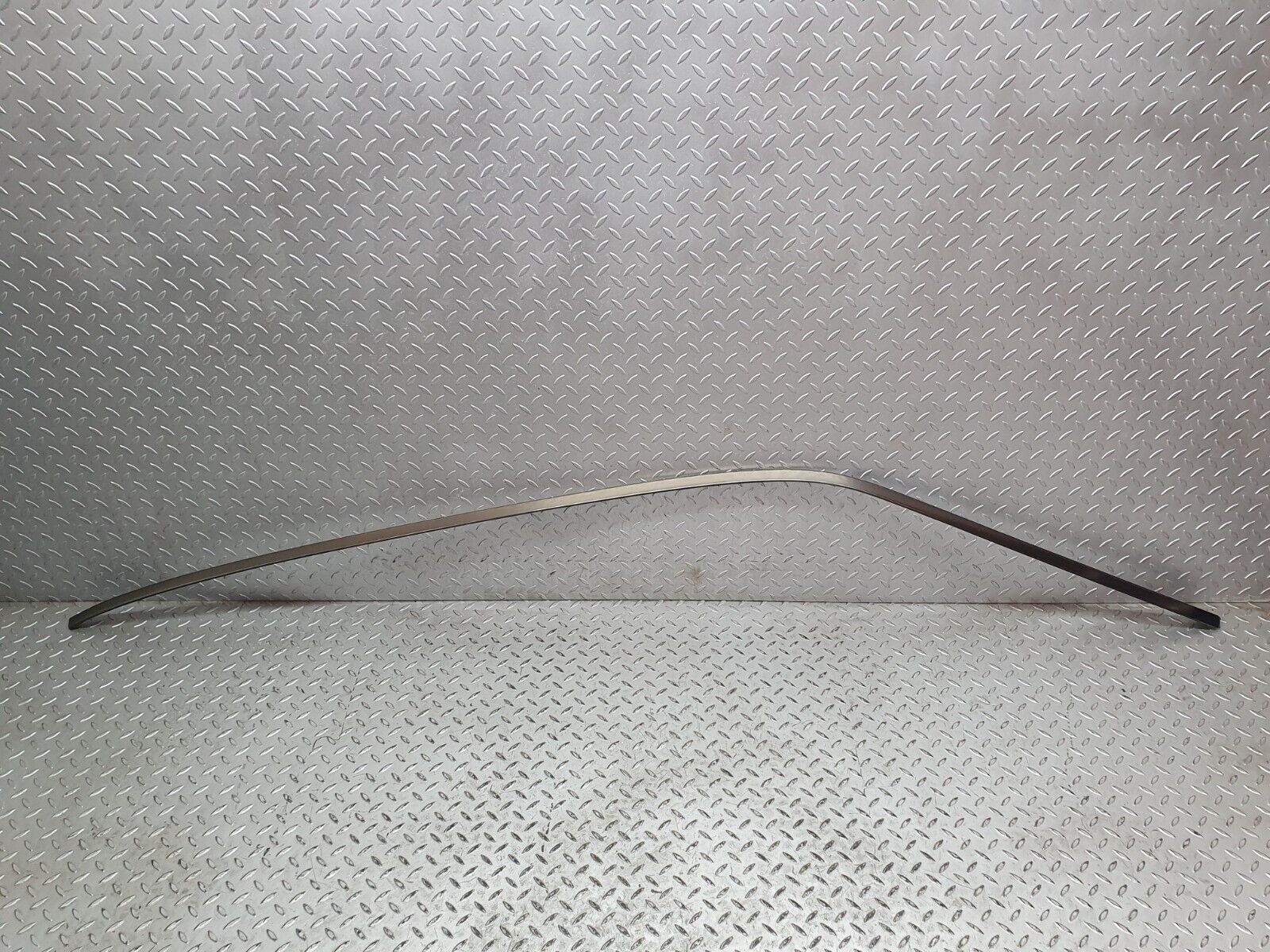 42112 Mercedes-Benz W202 C200 Roof Trim Right Side