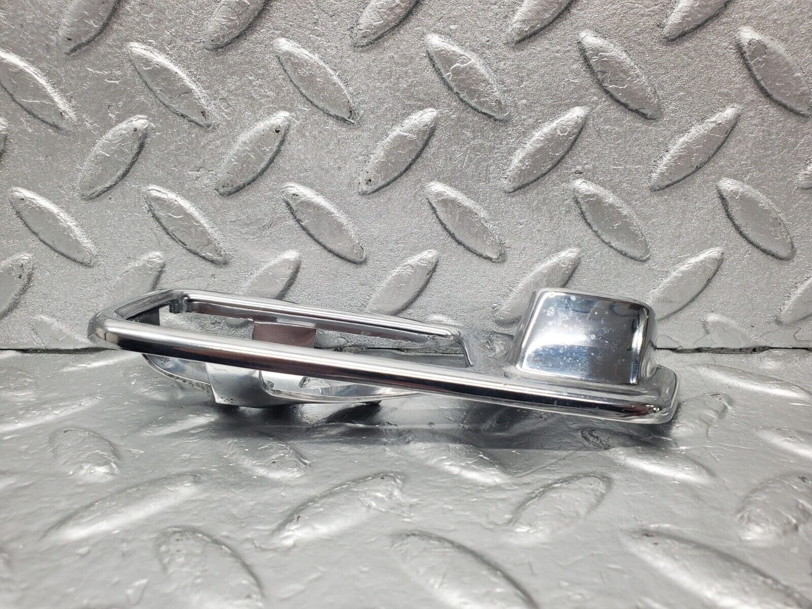 46463 Mercedes-Benz C123 280CE Coupe Chrome Frame For Door Opener Left 1167660111