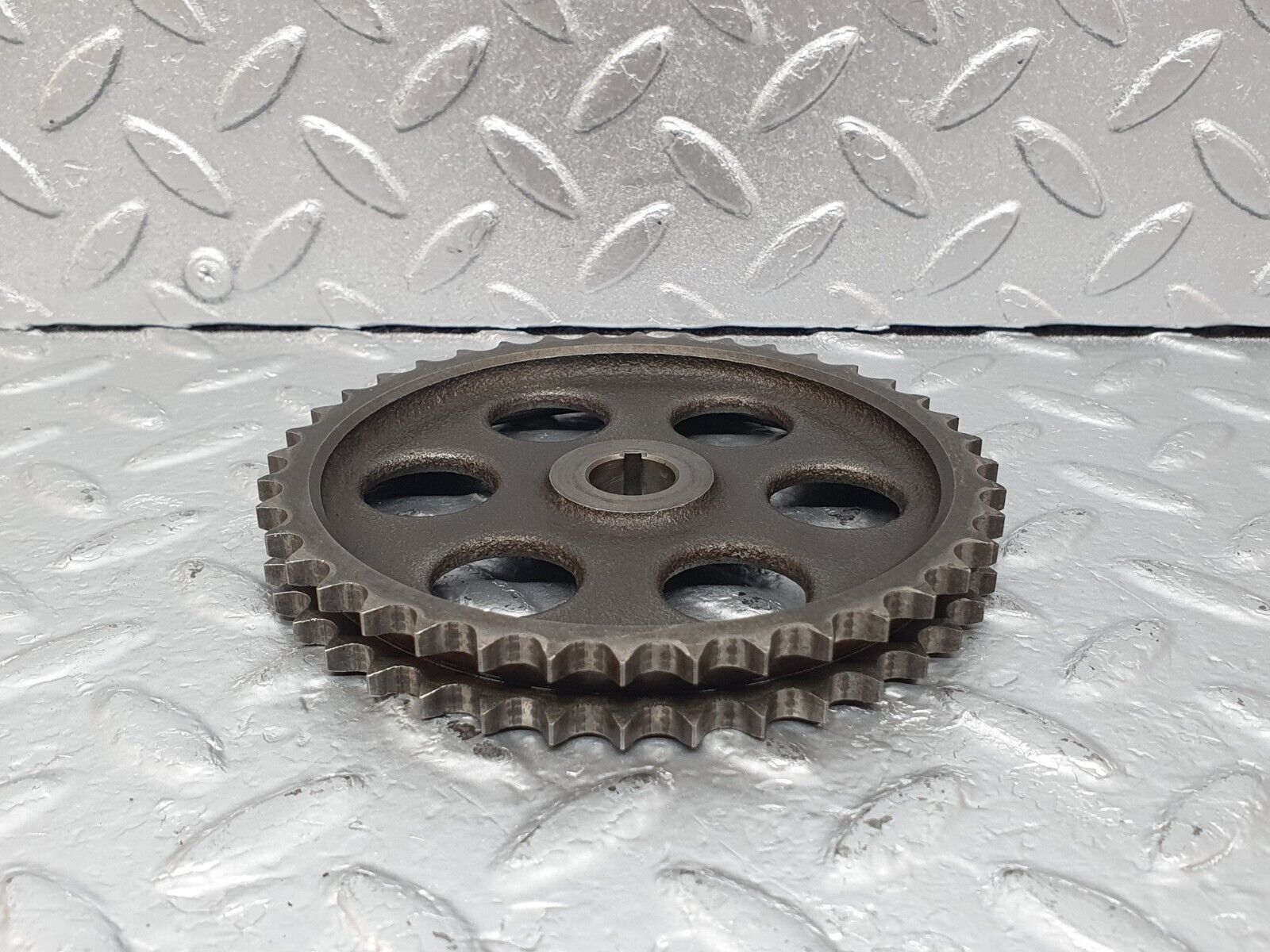 43291 Mercedes-Benz W108 280SE Intermediate Gear Sprocket 1270520202