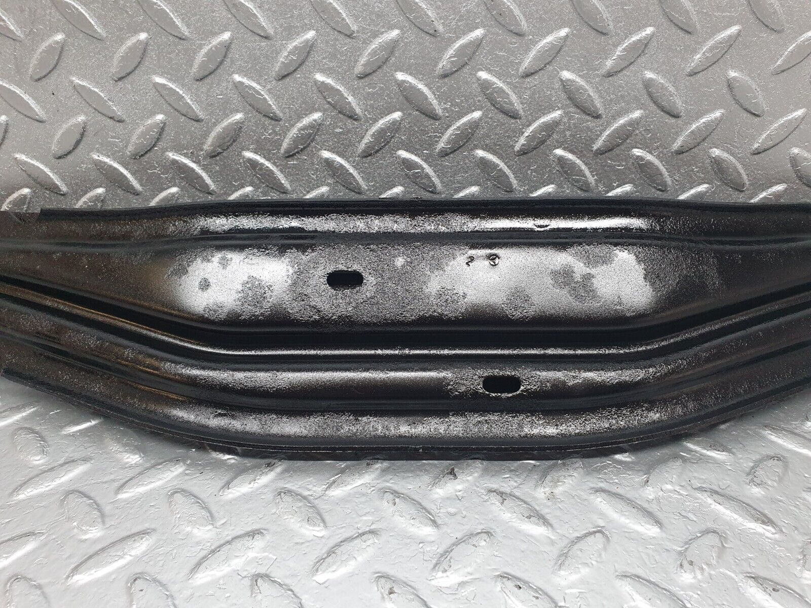 43511 Mercedes-Benz C126 380SEC Coupe Gearbox Mount Bracket