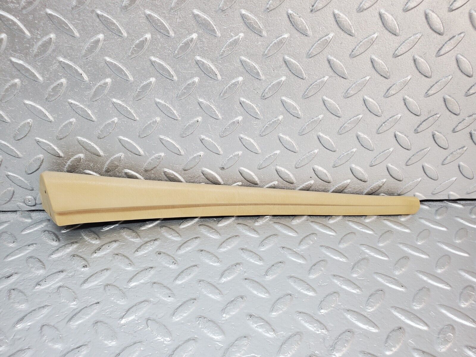 45603 Mercedes-Benz W126 420SE Front Right Door Interior Trim Beige