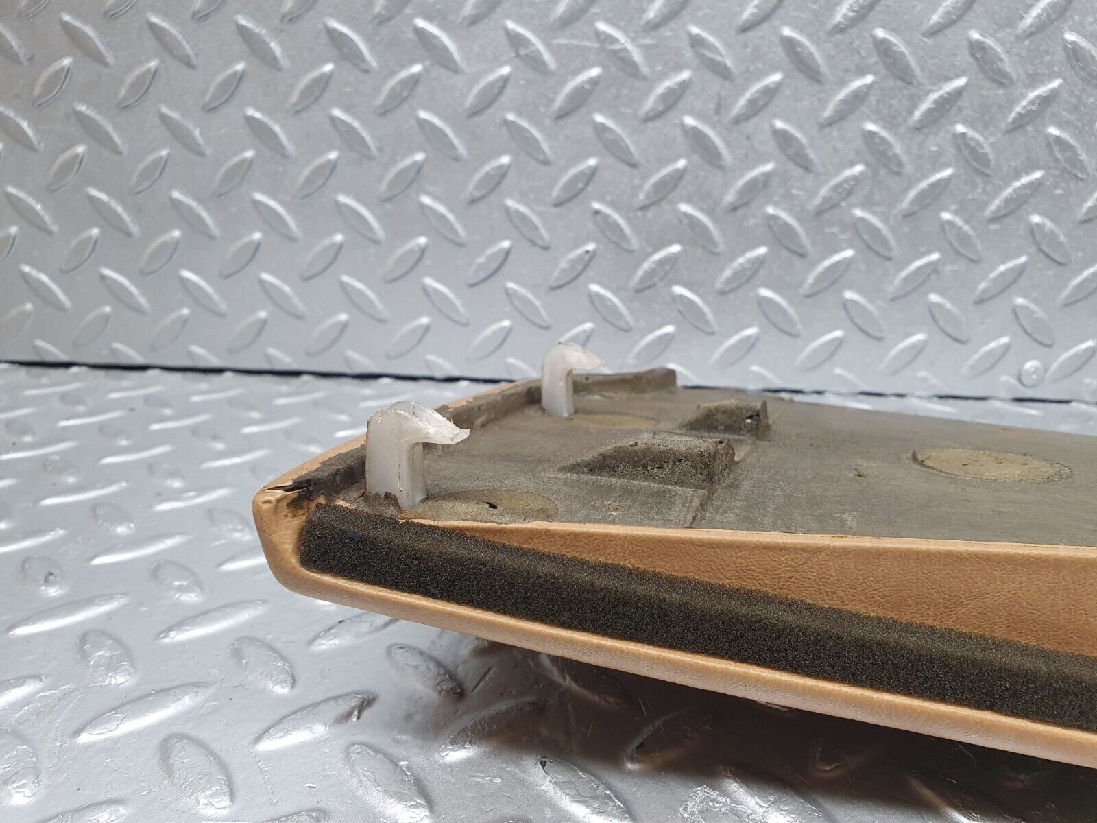 43501 Mercedes-Benz C126 380SEC Coupe Right Door Interior Handle Armrest