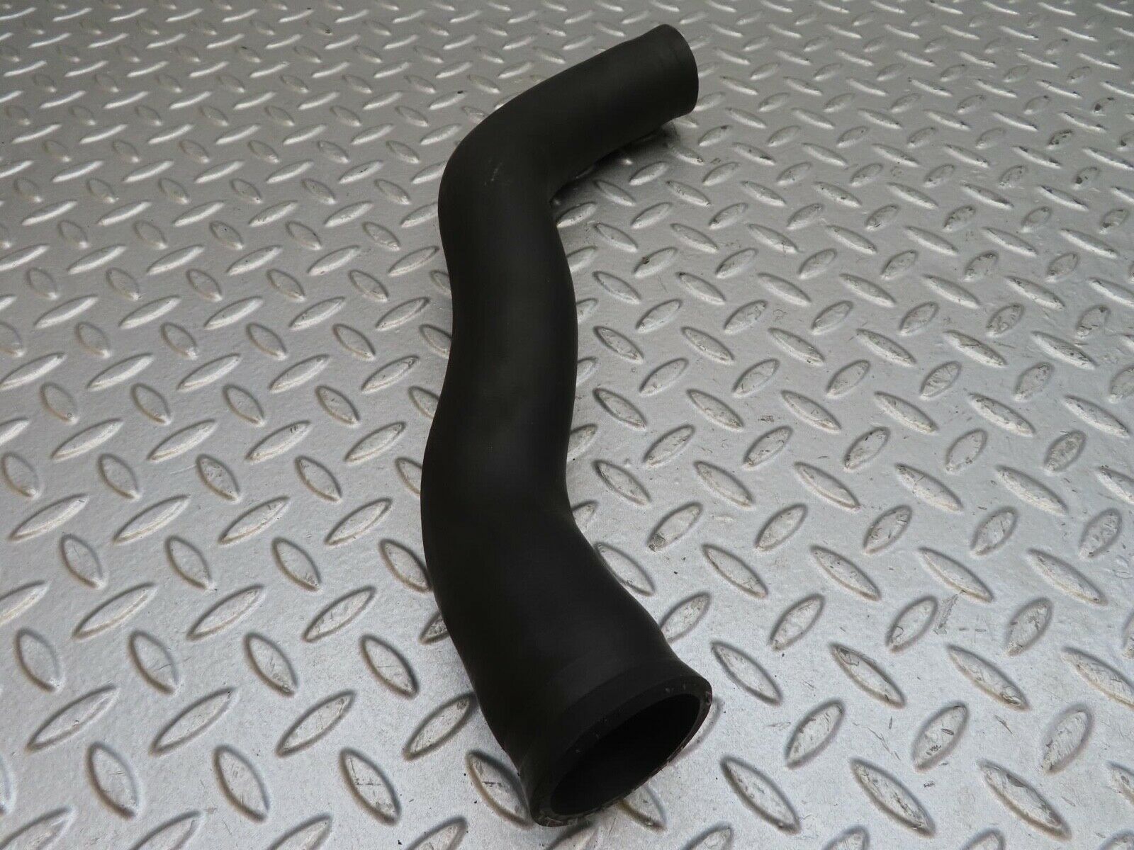 13786 Mercedes-Benz R107 450SL Radiator Hose 1165012482