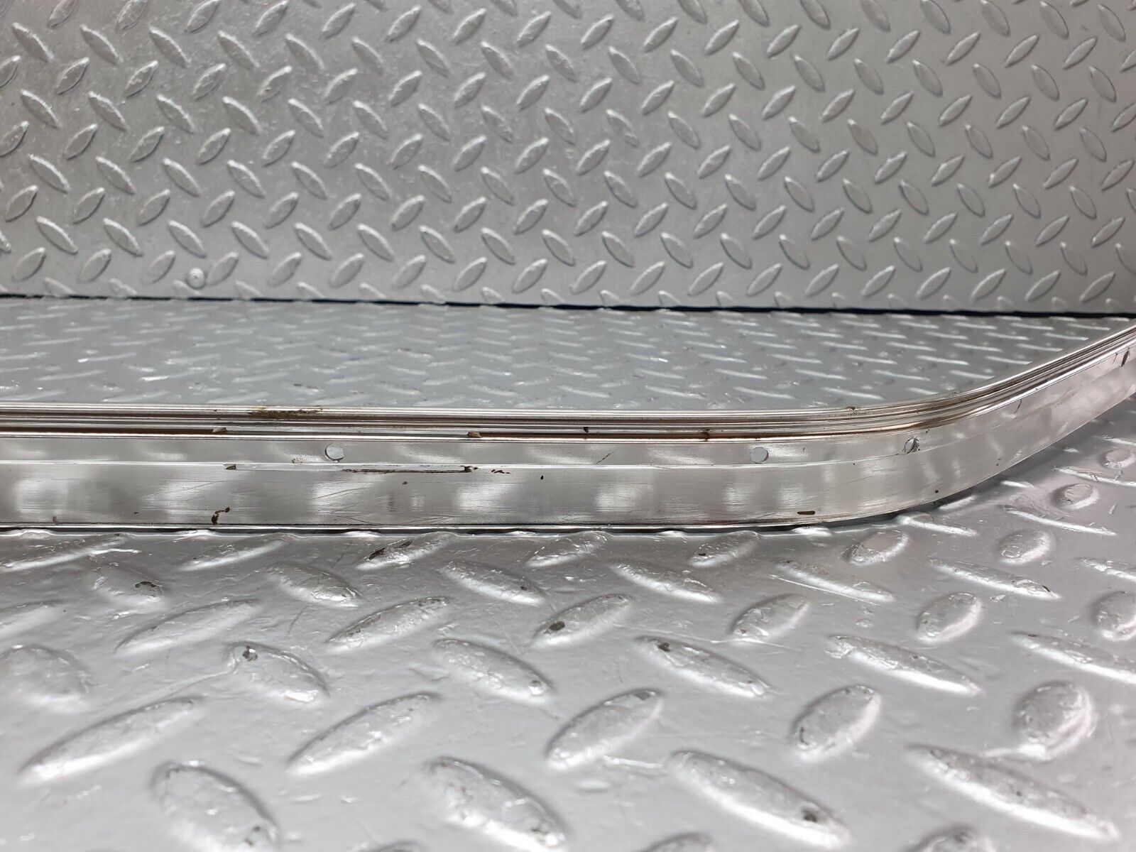 44201 Mercedes-Benz C123 230CE Coupe Chrome Roof Trim Cladding Left Side