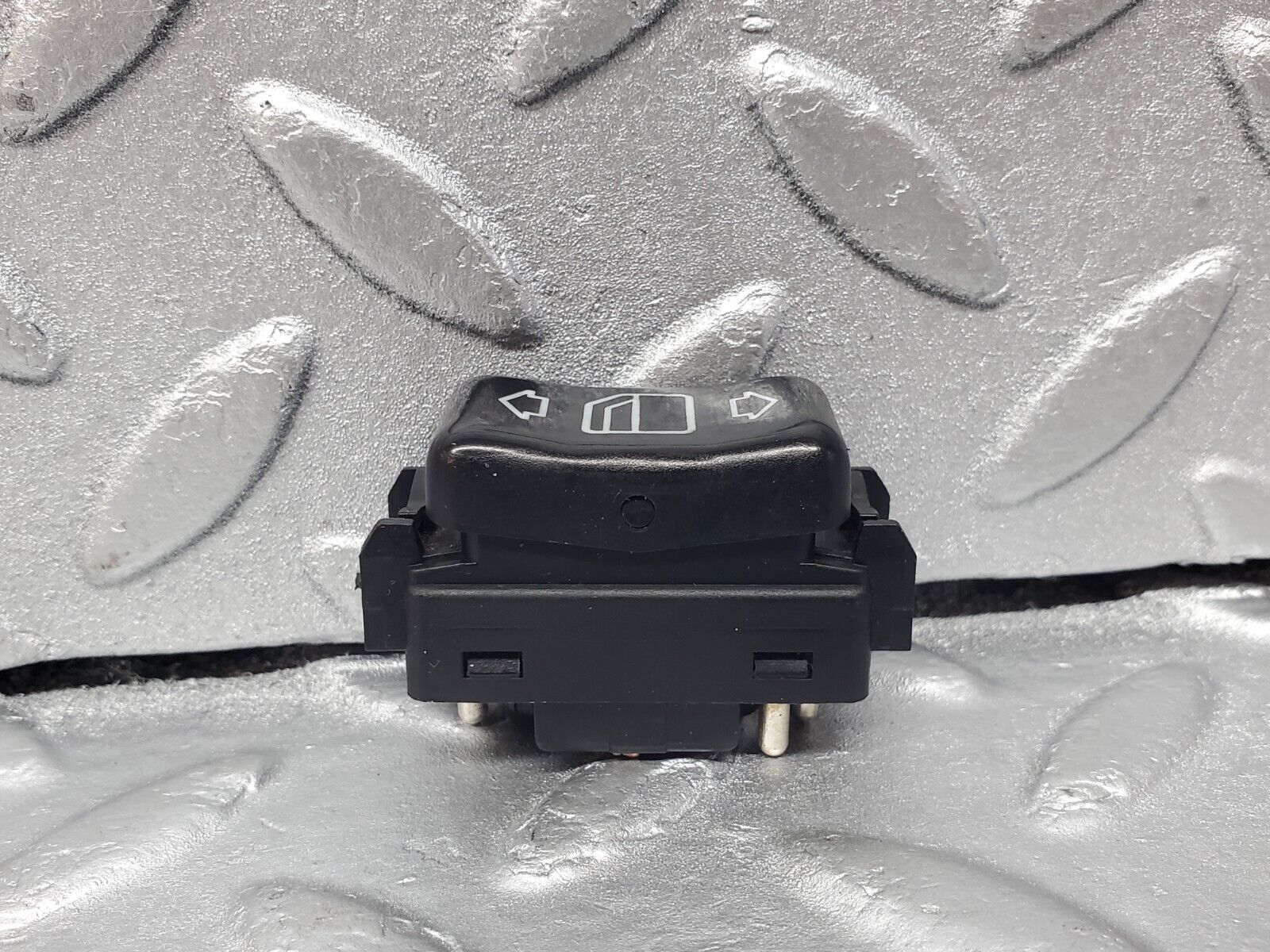 45658 Mercedes-Benz W126 420SE Electric Window Switch Right 1248204510