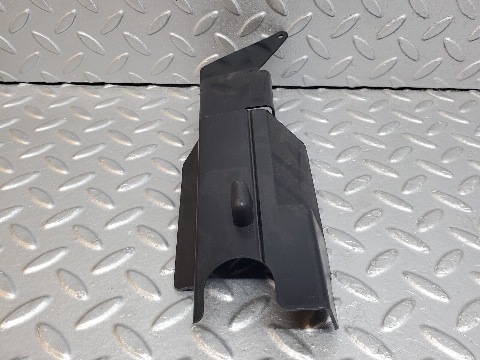 44726 Mercedes-Benz W124 220E Trunk Lid Lock Control Rod Cover 1248050541