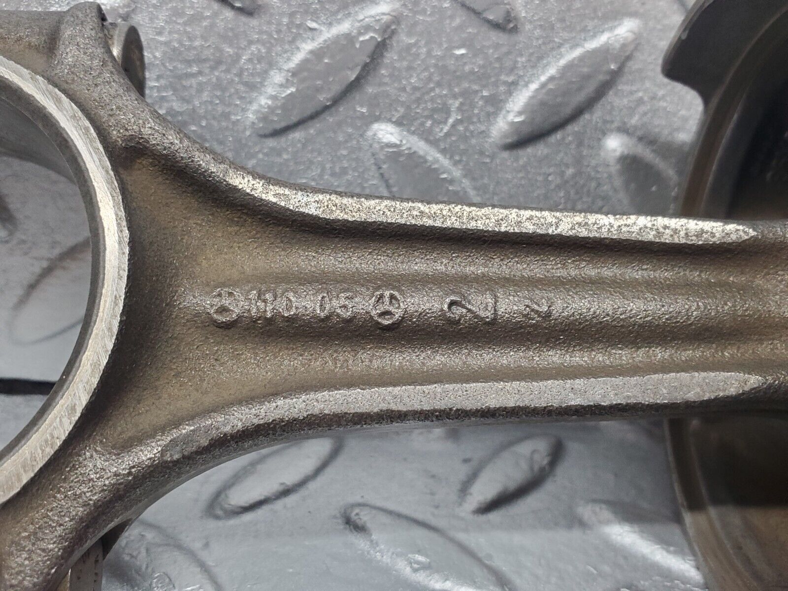 44296 Mercedes-Benz W123 280E Piston With Connecting Rod 85.985Mm 11005