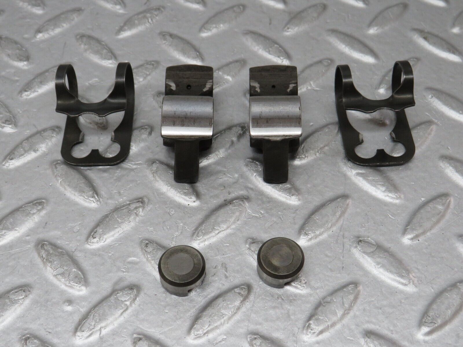 35639 Mercedes-Benz R107 280SL Valve Rocker Arm With Spring And Tappet