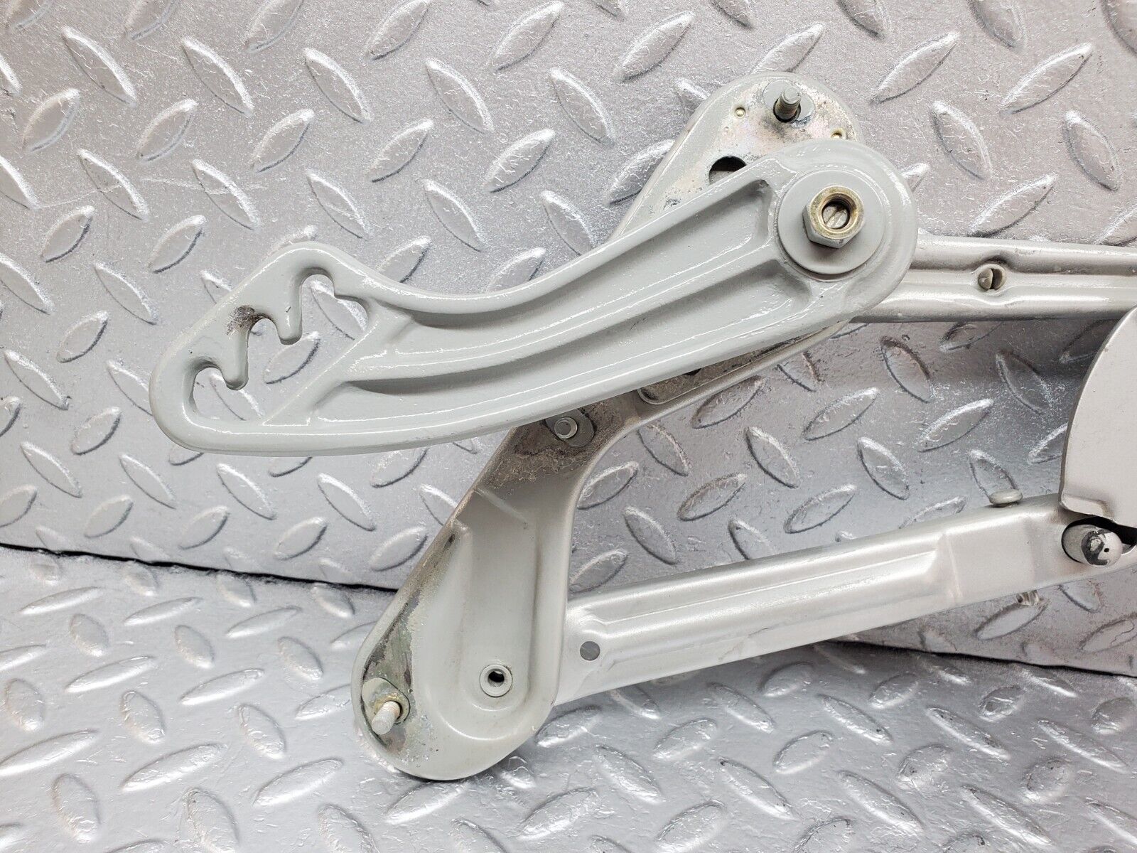 45084 Mercedes-Benz R129 300SL Coupe Bonnet Hinge Right 1298800228 1298870274