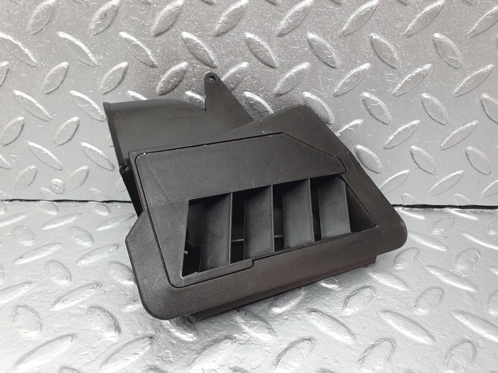 42216 Mercedes-Benz R129 320SL Coupe Heater Vent Right Side 1298311446