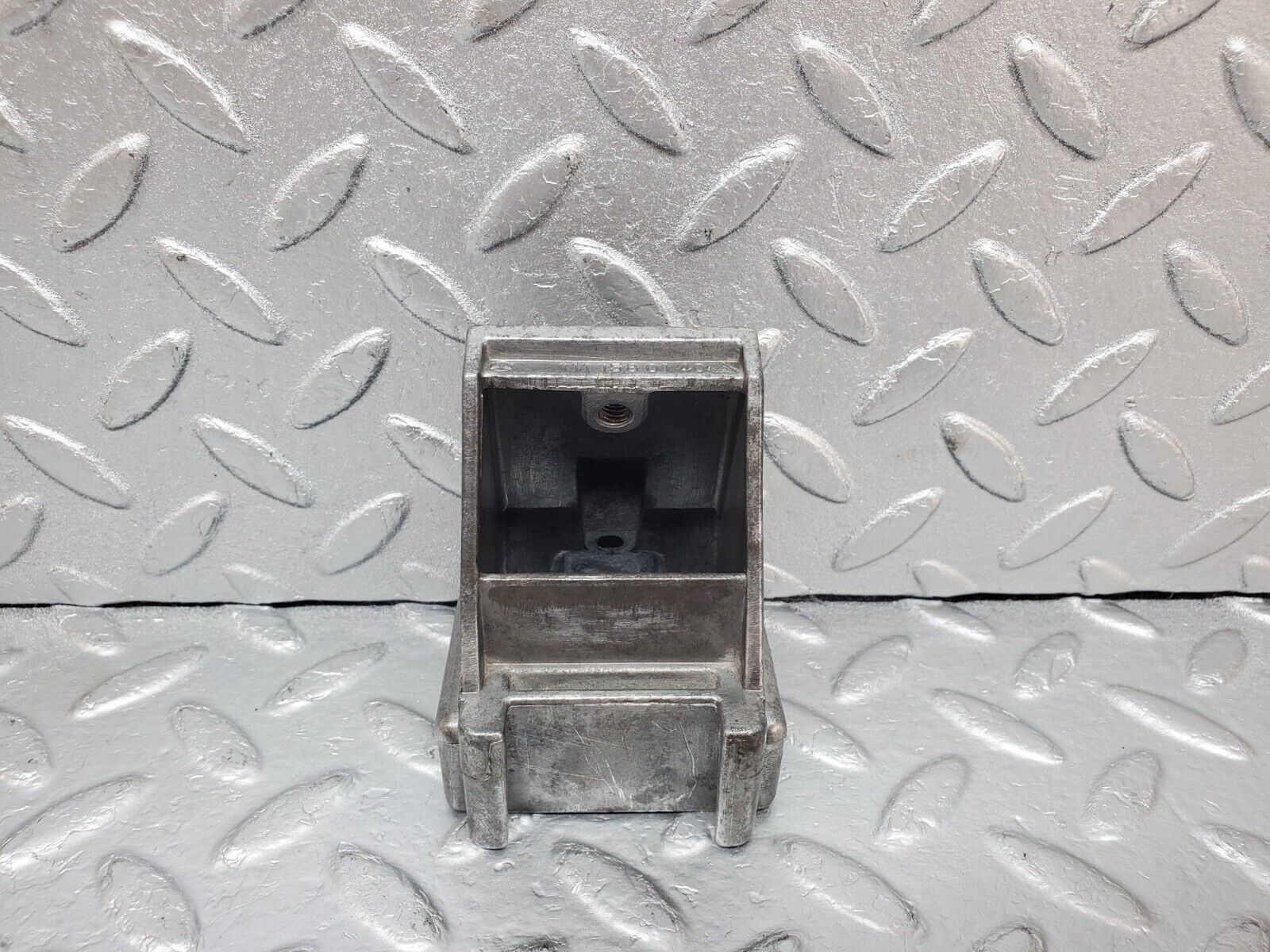 44819 Mercedes-Benz W124 220E Ignition Coil Bracket 1111580140