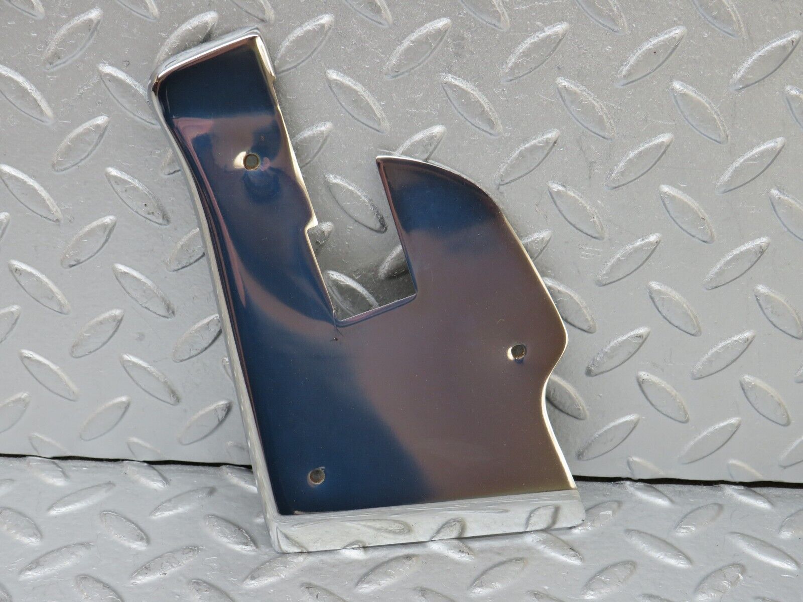 35665 Mercedes-Benz R107 280SL Right Door Chrome Cover