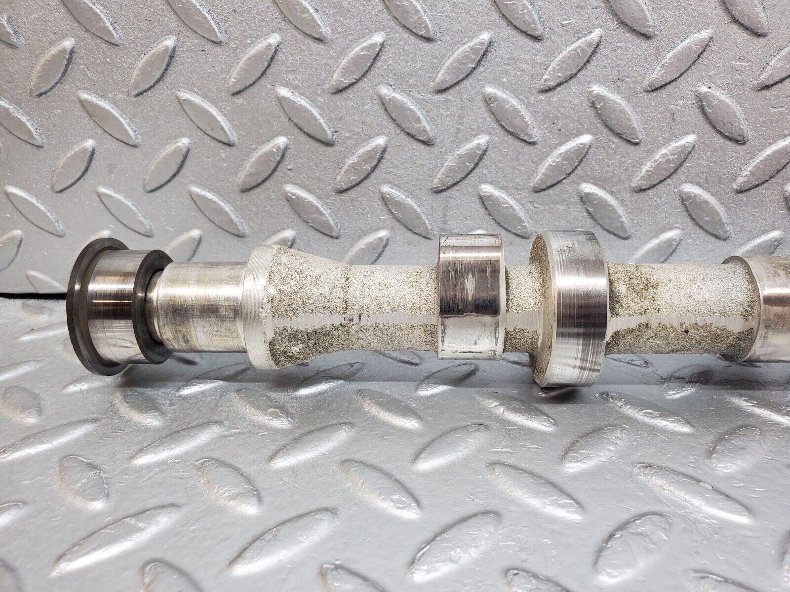 45433 Mercedes-Benz 280E M110.988 Camshaft Intake Side 11074