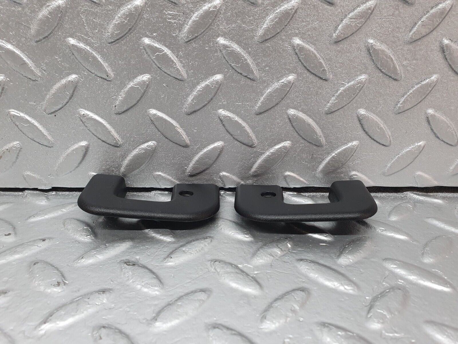 42391 Mercedes-Benz R129 320SL Coupe Interior Door Latch Trim