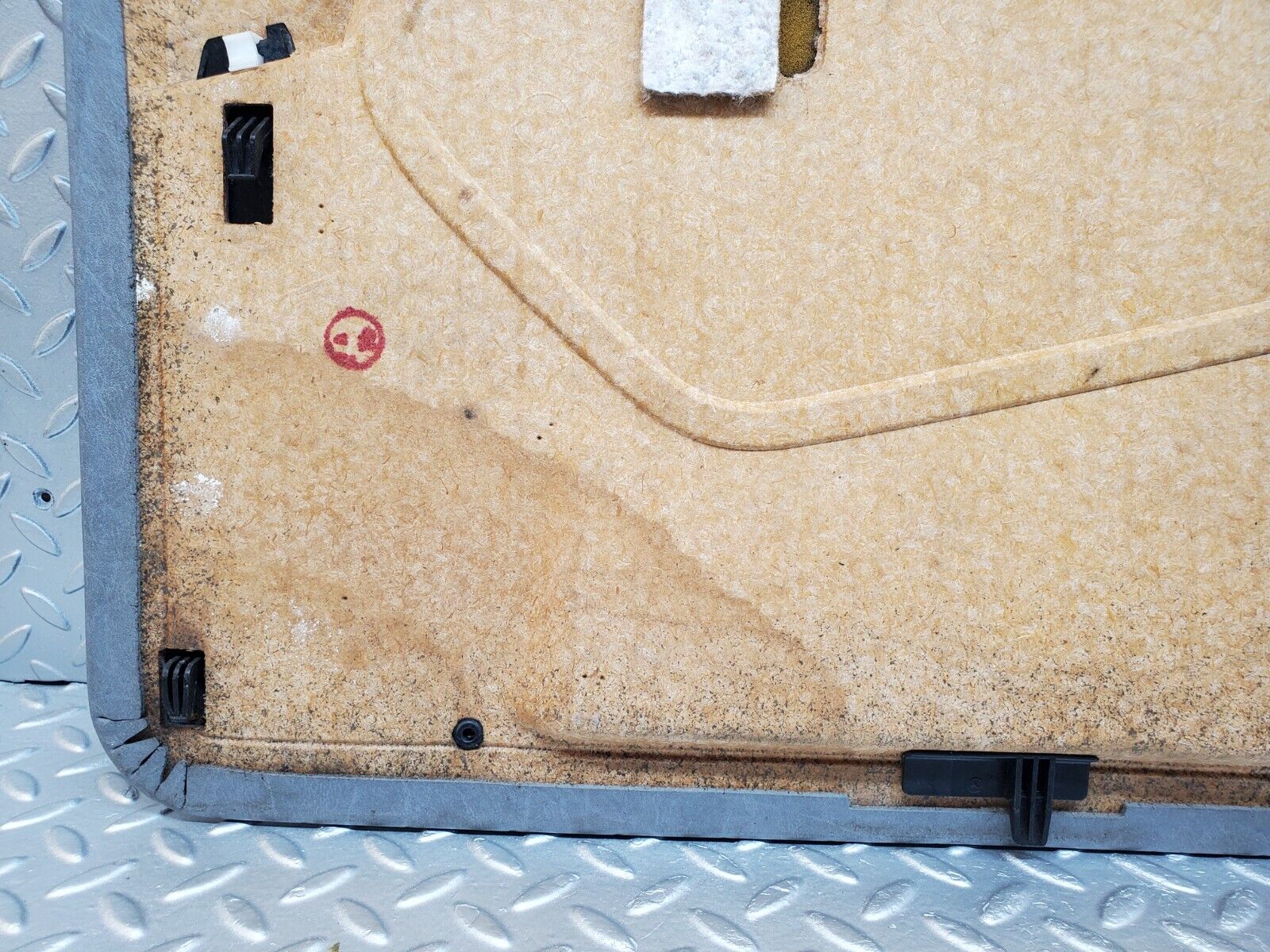 44689 Mercedes-Benz W124 220E Front Left Door Card Grey 1247271370