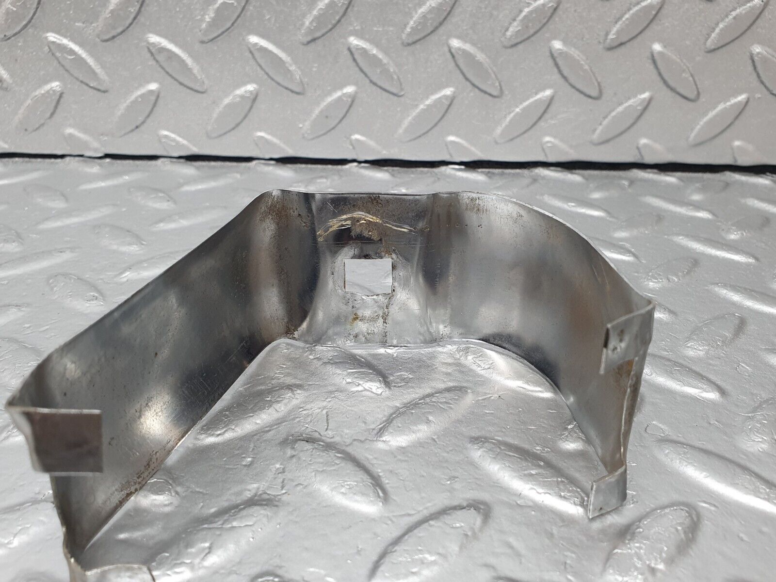 43385 Mercedes-Benz W108 280SE Rear Bumper Chrome Cover