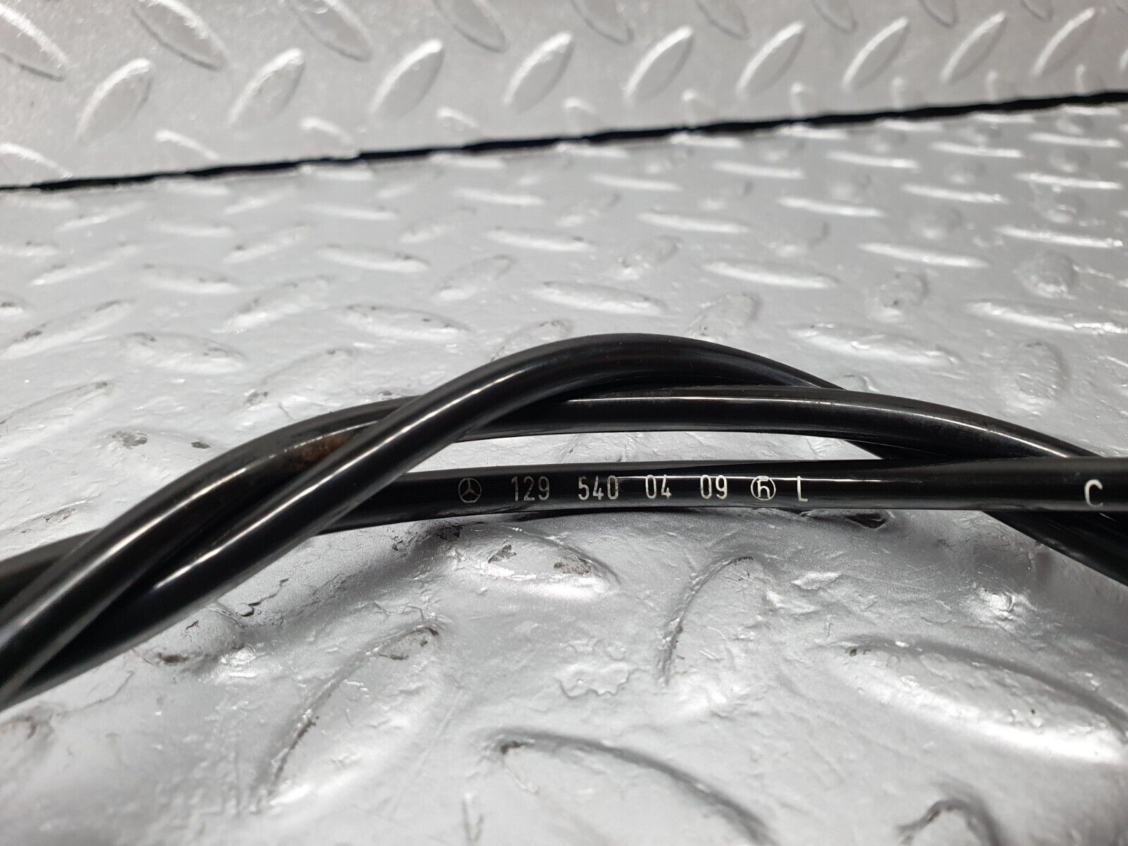 42360 Mercedes-Benz R129 320SL Coupe Suspension Roll Bar Cable 1295400509