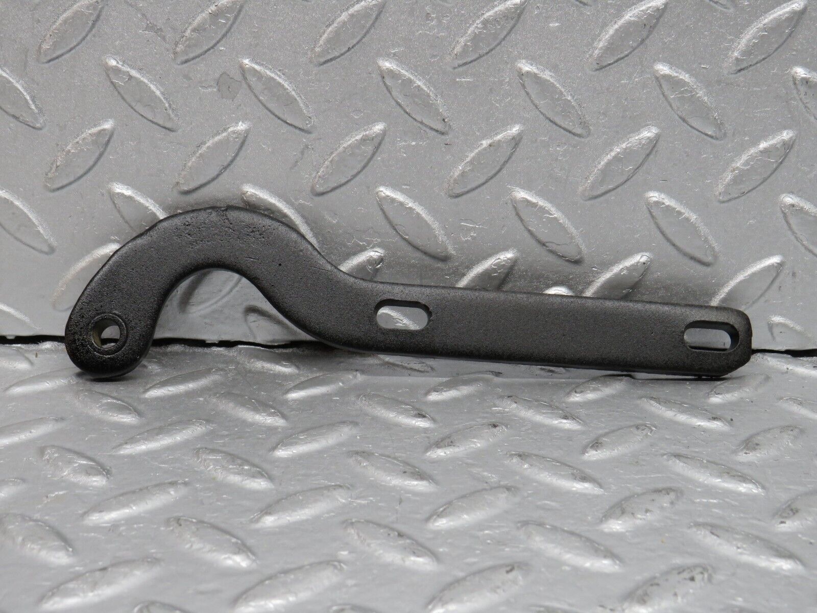 39255 Mercedes-Benz R107 500SL Left Bonnet Hinge Support