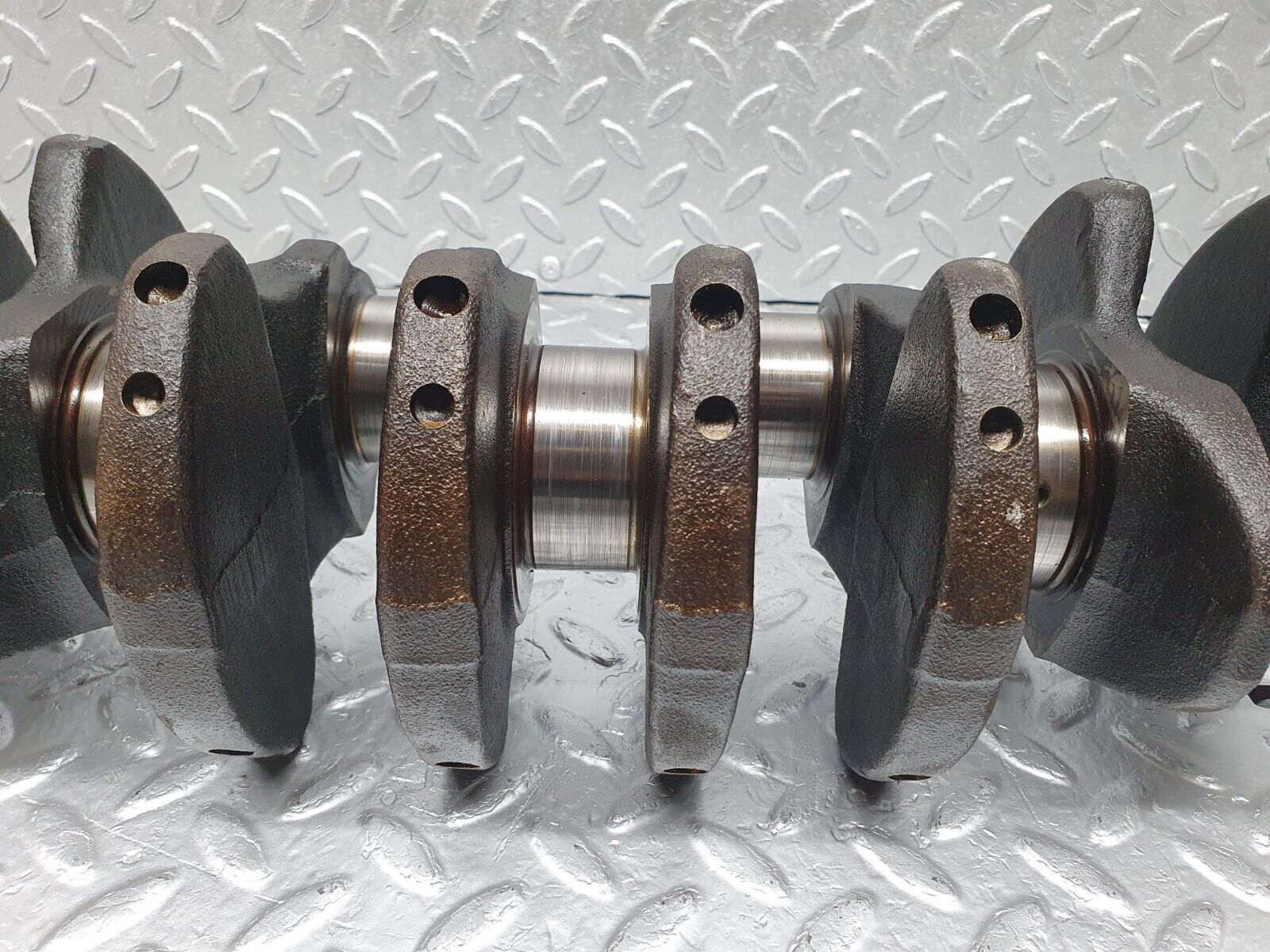 44204 Mercedes-Benz C123 230CE Coupe Crankshaft 10201