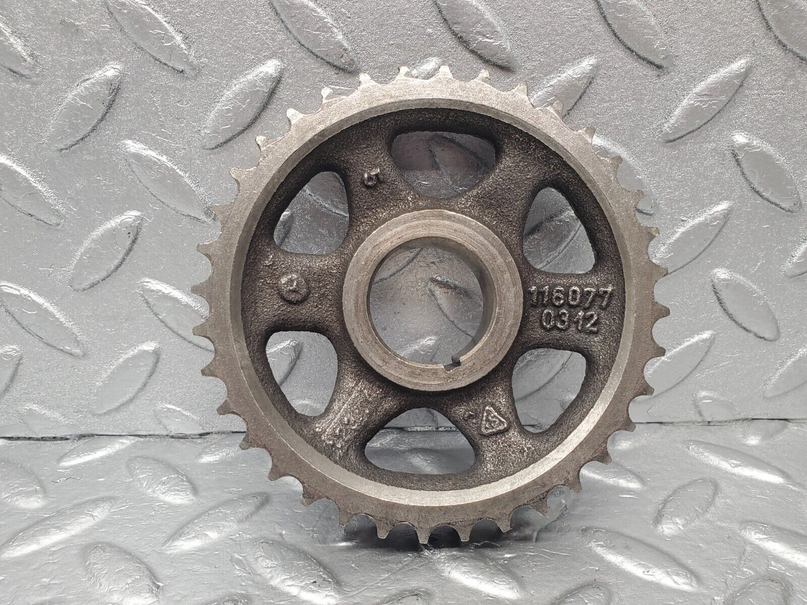 46587 Mercedes-Benz C123 280CE Coupe Timing Gear Sprocket 1160770312