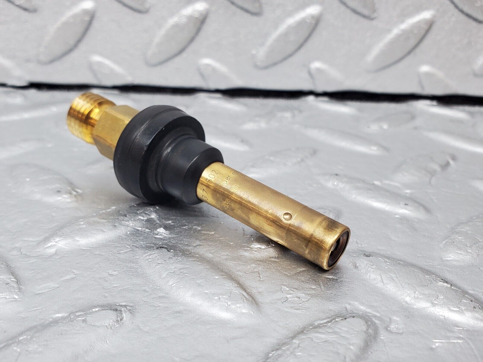 45338 Mercedes-Benz 280E M110.983 Fuel Injector Bosch 0437502047