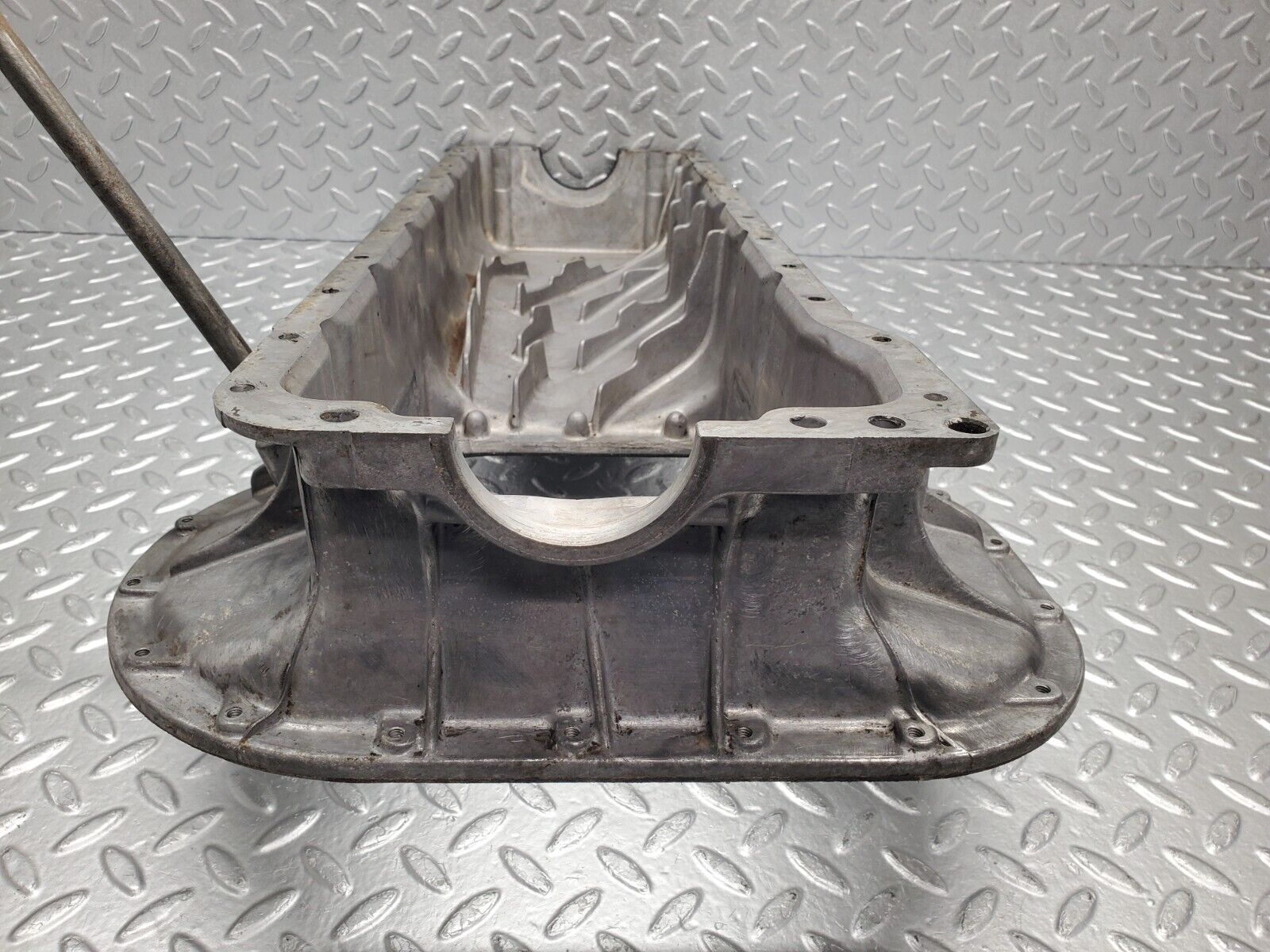46705 Mercedes-Benz C123 280CE Coupe Oil Pan Oil Sump 1100140702