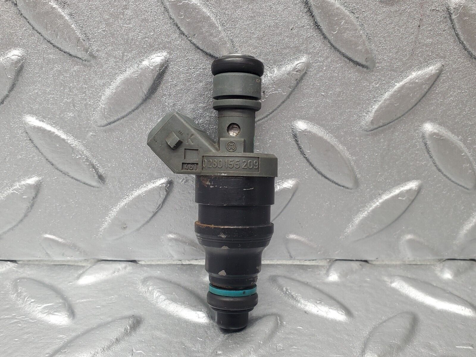 46244 Mercedes-Benz W124 280E Fuel Injector Bosch 0280155209 0000787323