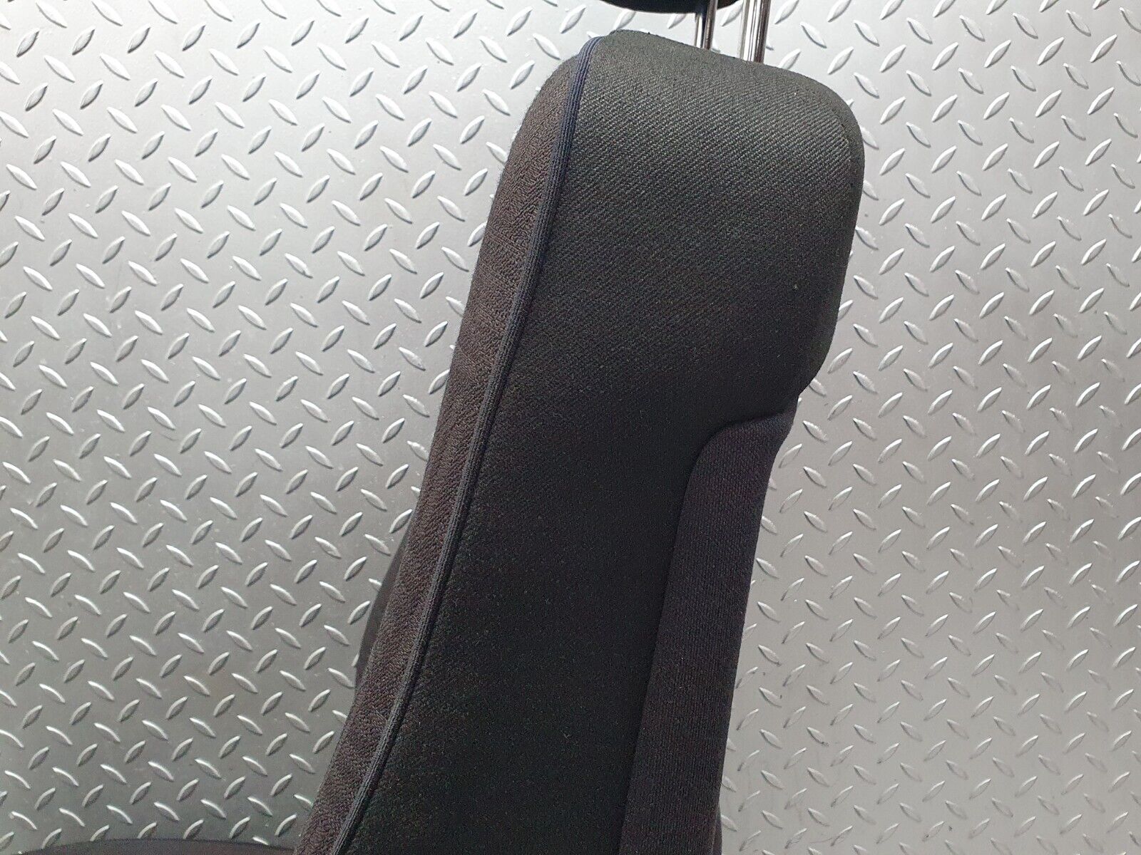 41812 Mercedes-Benz W202 C200 Front Left Passenger Seat