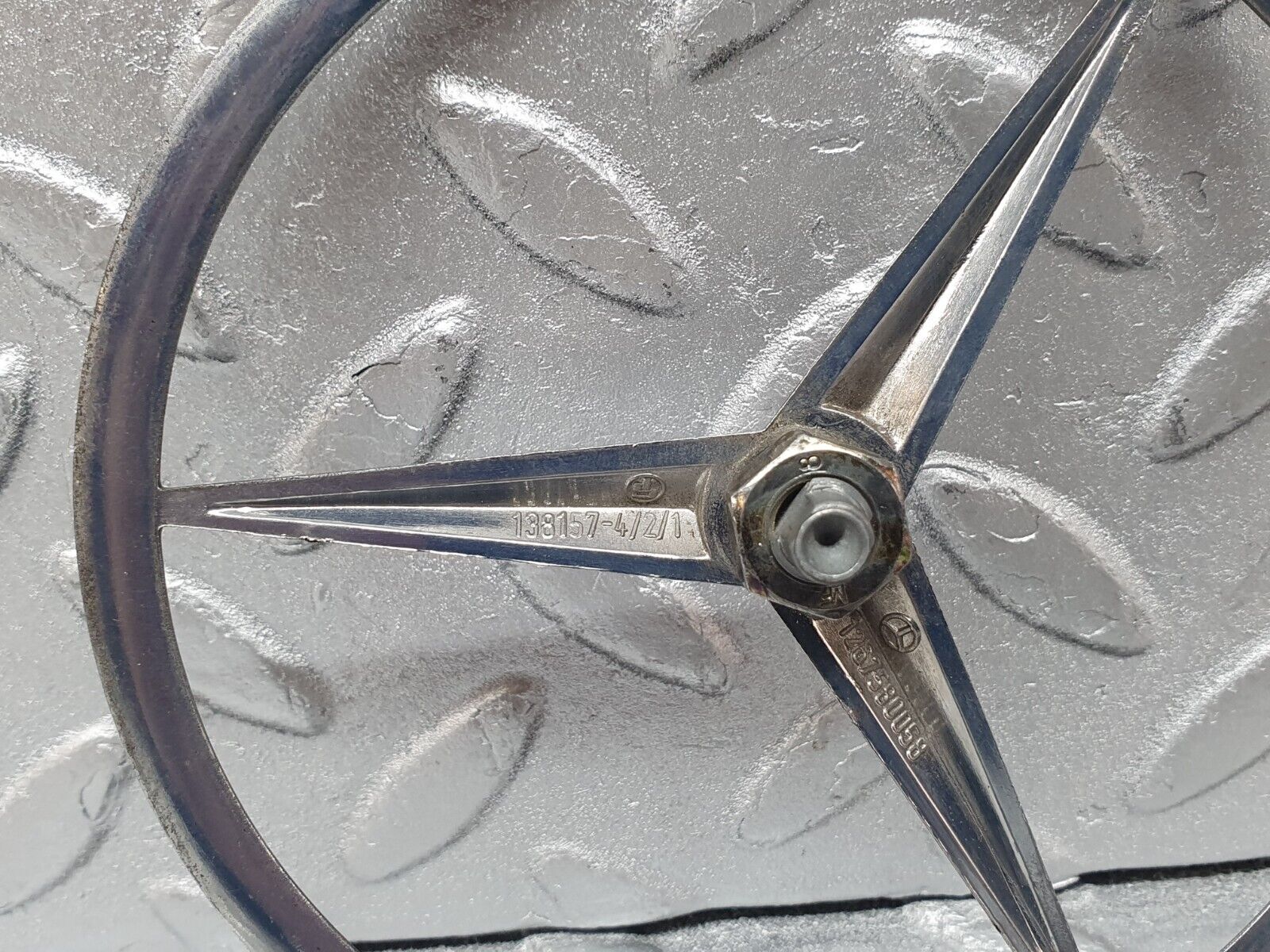 43981 Mercedes-Benz C123 230CE Coupe Trunk Boot Lid Emblem 1267580058