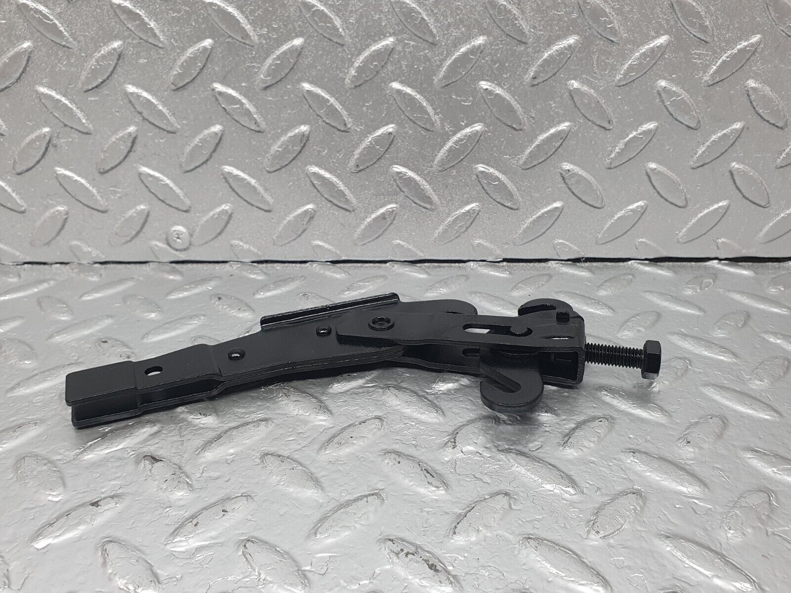 43635 Mercedes-Benz C126 380SEC Coupe Handbrake Adjusting Handbrake Regulator