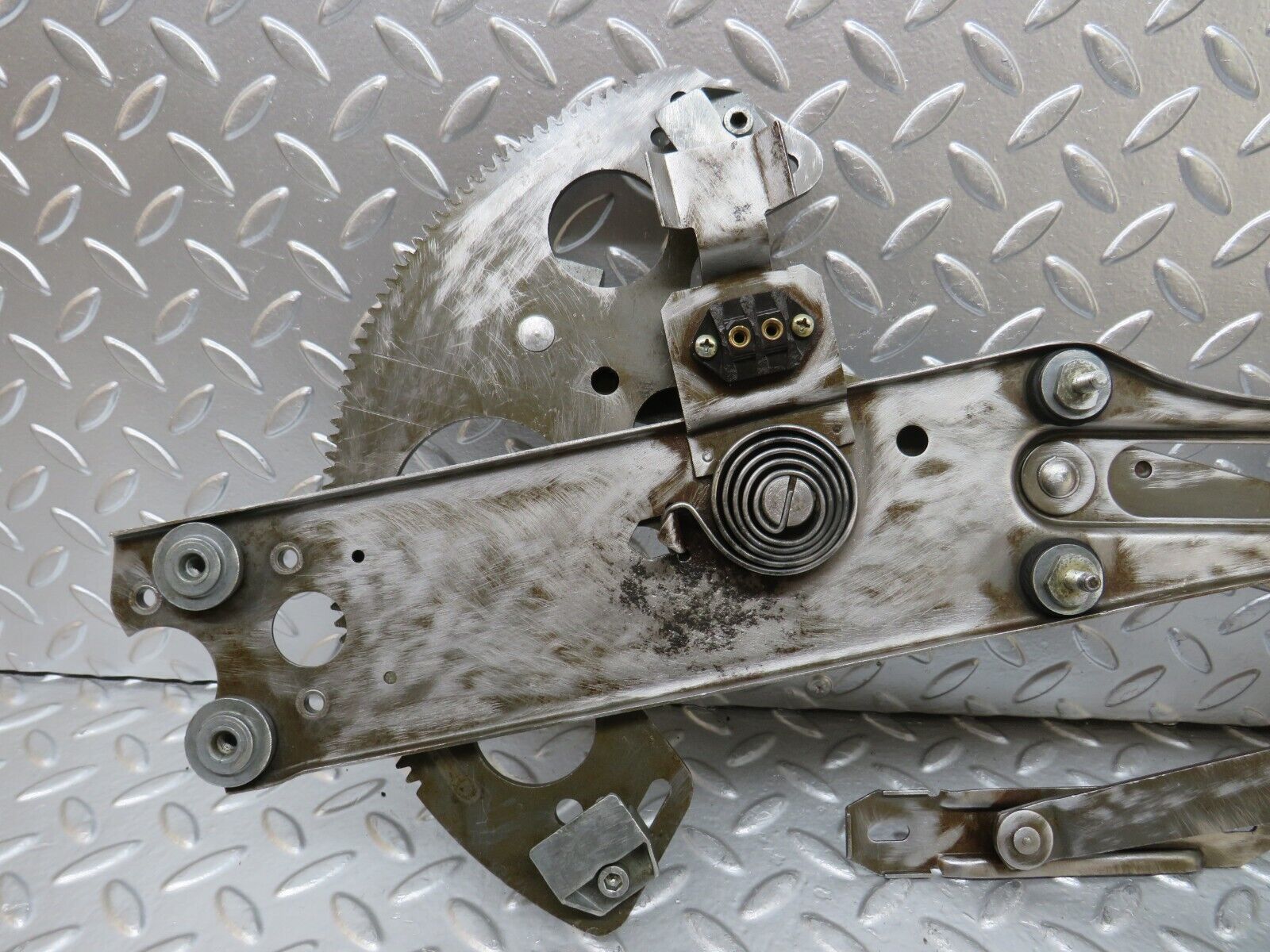 25078 Mercedes-Benz R107 C107 Front Left Power Window Regulator 1077200746