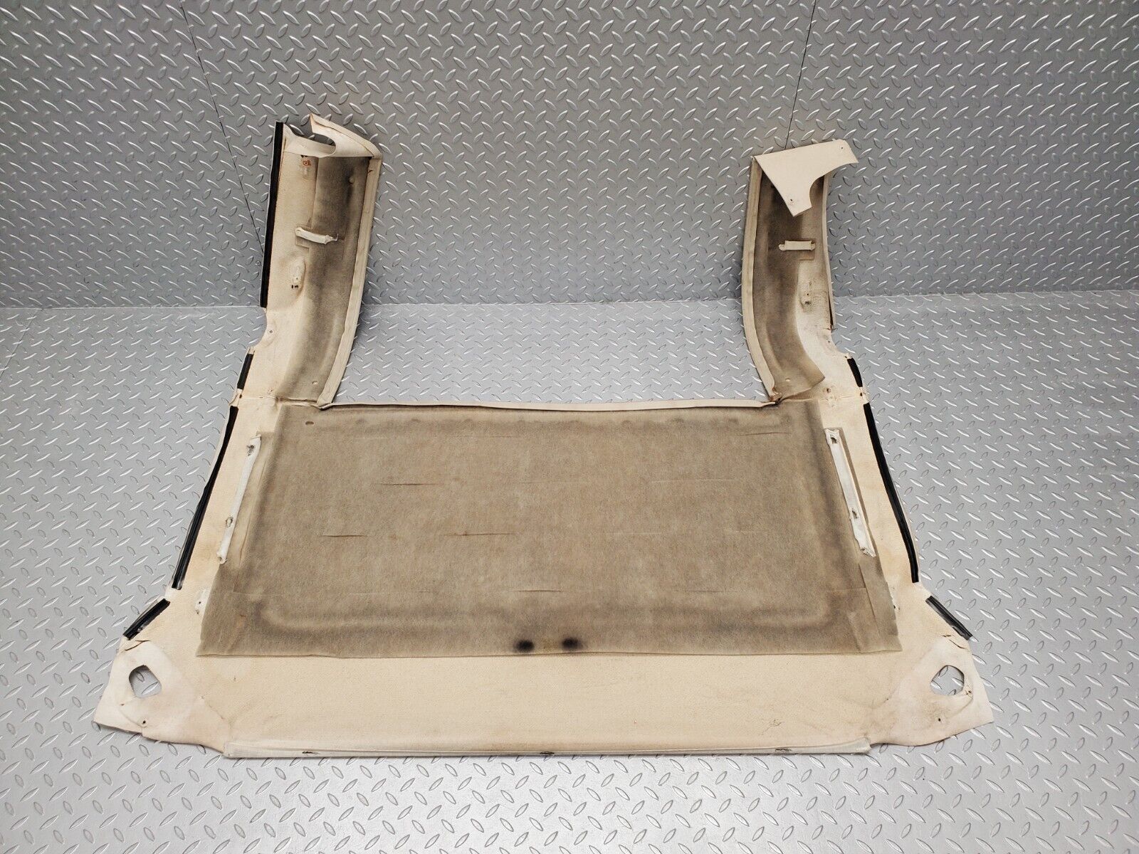 46101 Mercedes-Benz W126 420SE Roof Headlining Beige