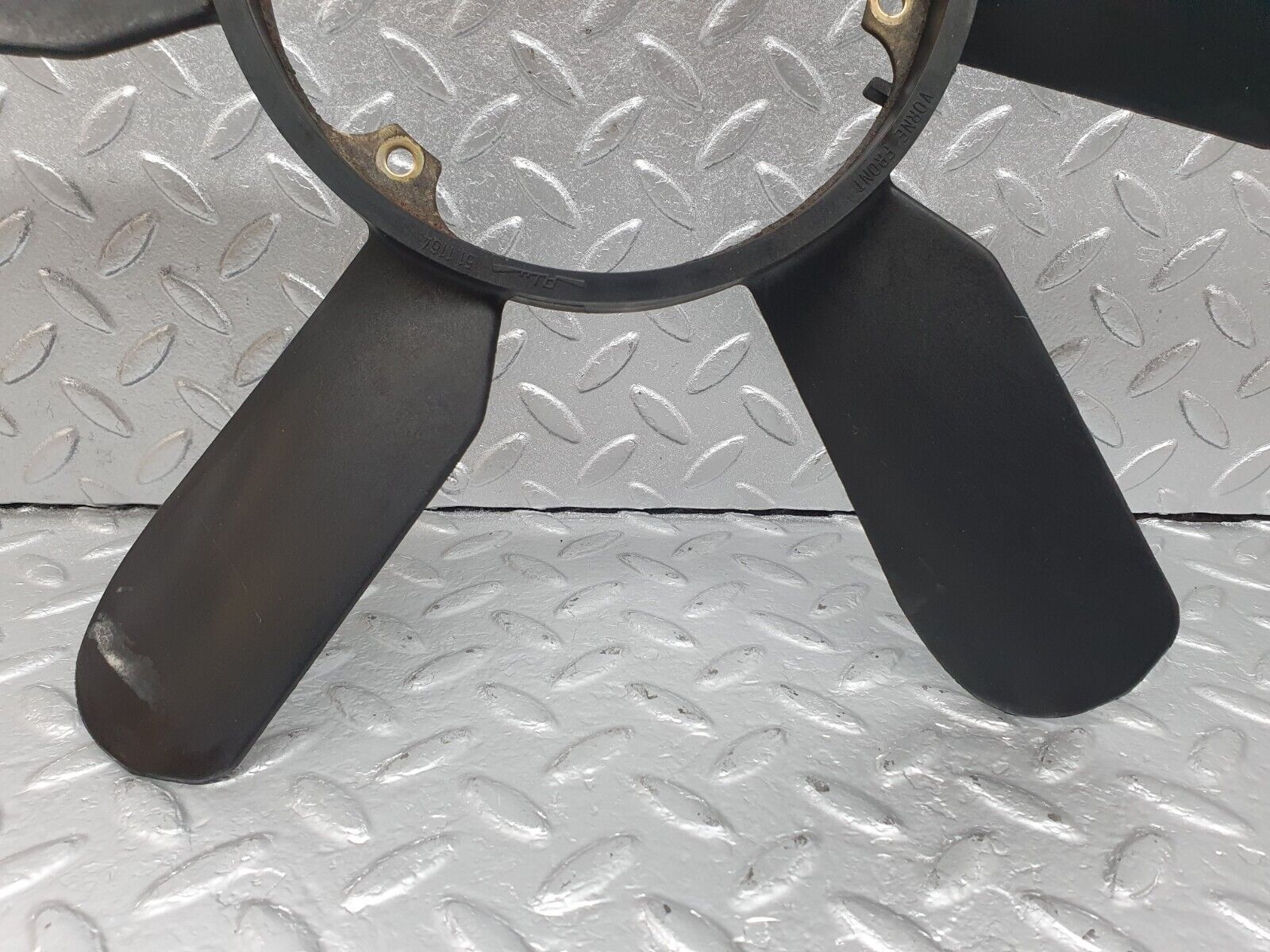 42294 Mercedes-Benz R129 320SL Coupe Engine Cooling Fan 1032000623