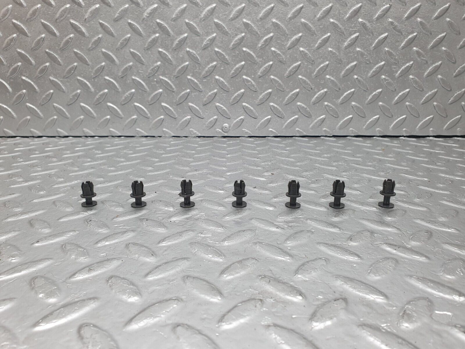 42676 Mercedes-Benz W201 190 2.0L Glove Box 2016800291