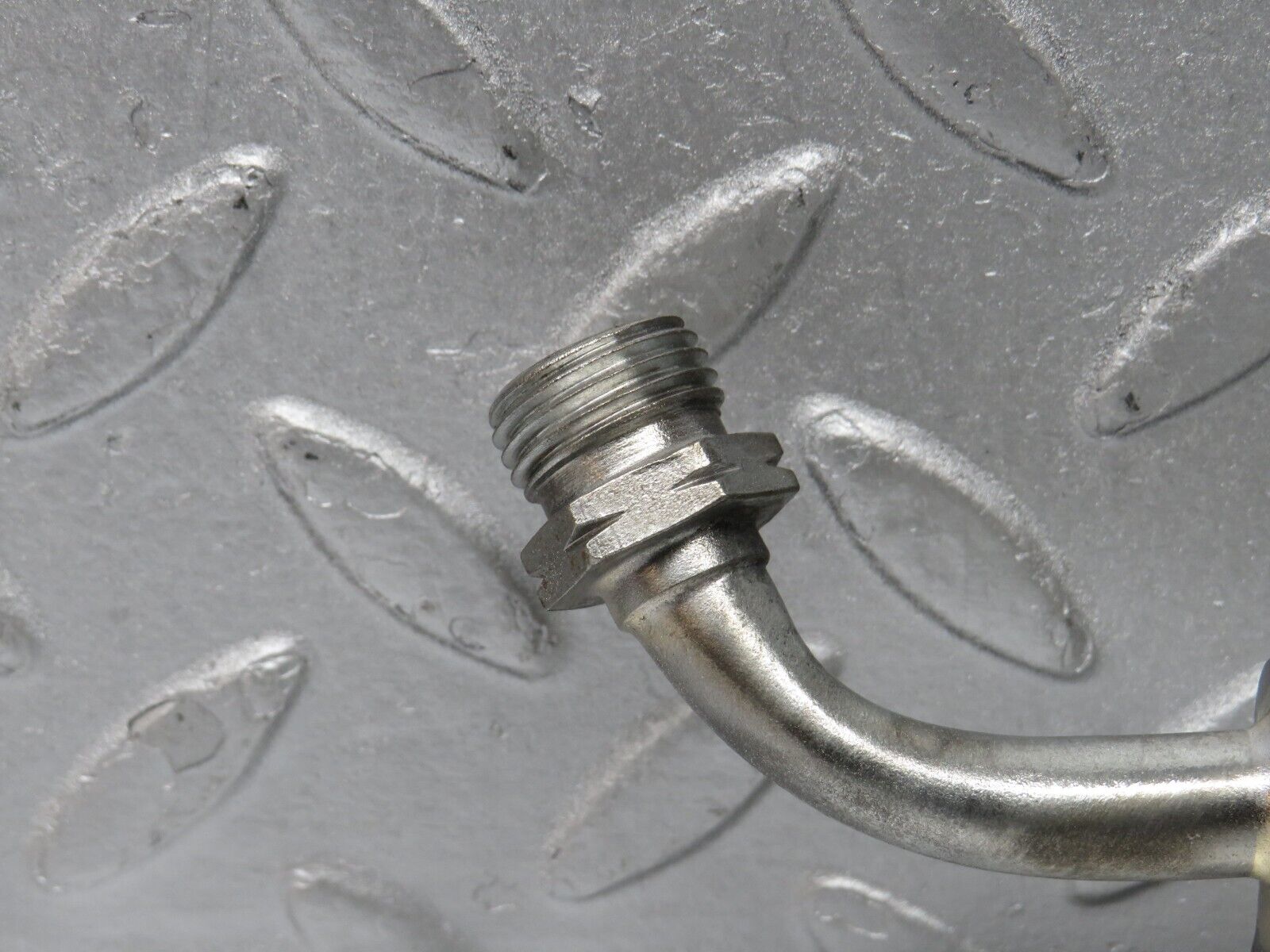 39285 Mercedes-Benz R107 500SL Intake Manifold Brake Servo Pipe