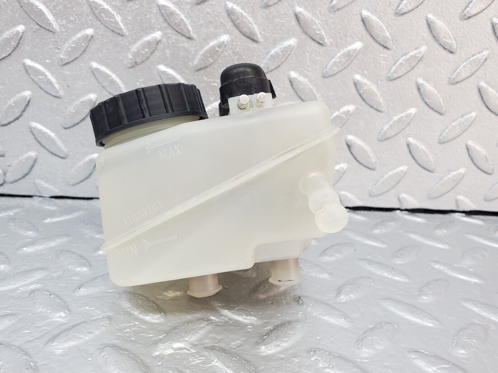 45069 Mercedes-Benz R129 300SL Coupe Brake Fluid Reservoir Girling