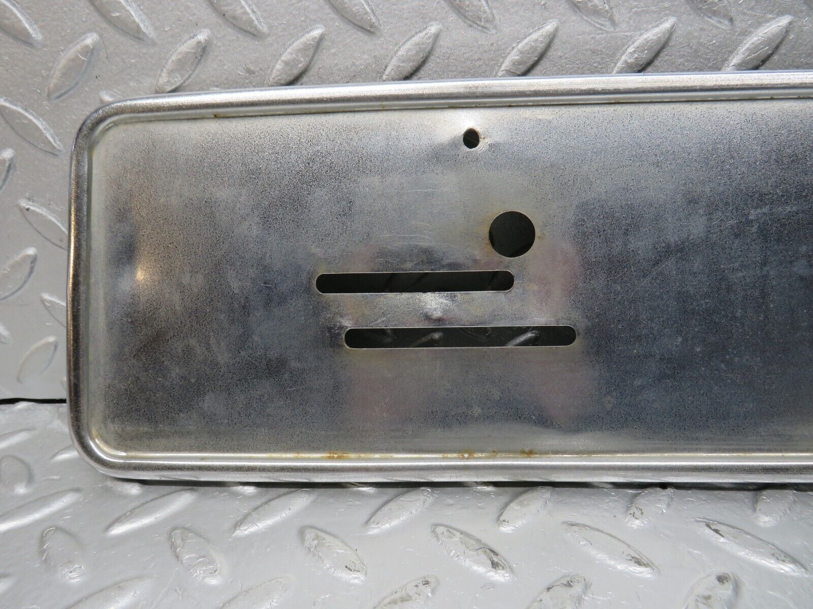 39868 Mercedes-Benz R107 350SL number Plate Holder Chrome