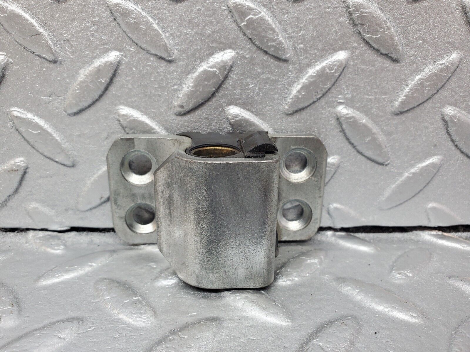 45634 Mercedes-Benz W126 420SE Left Door Lock Latch