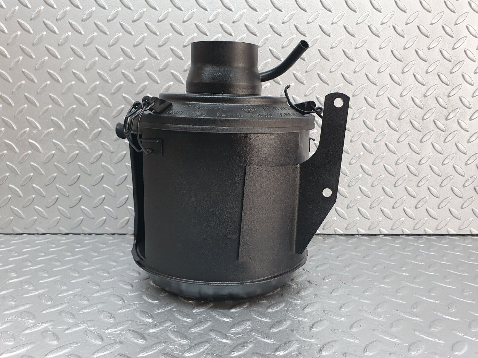 43197 Mercedes-Benz W108 280SE Air Filter Box Housing 4512085466 0070942002