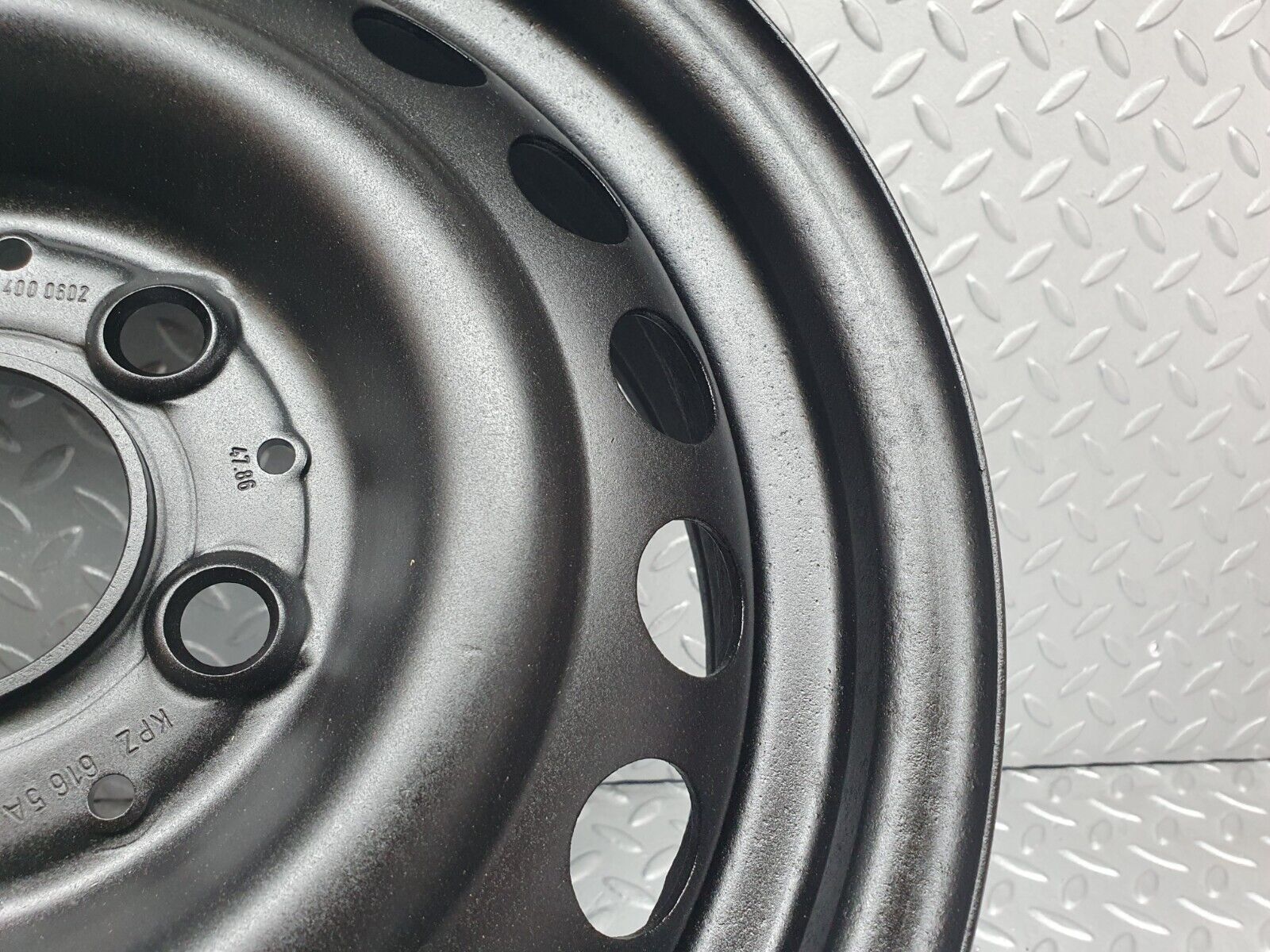 43428 Mercedes-Benz W201 190 Steel Wheel Set 6Jx15H2 ET49 1244000602