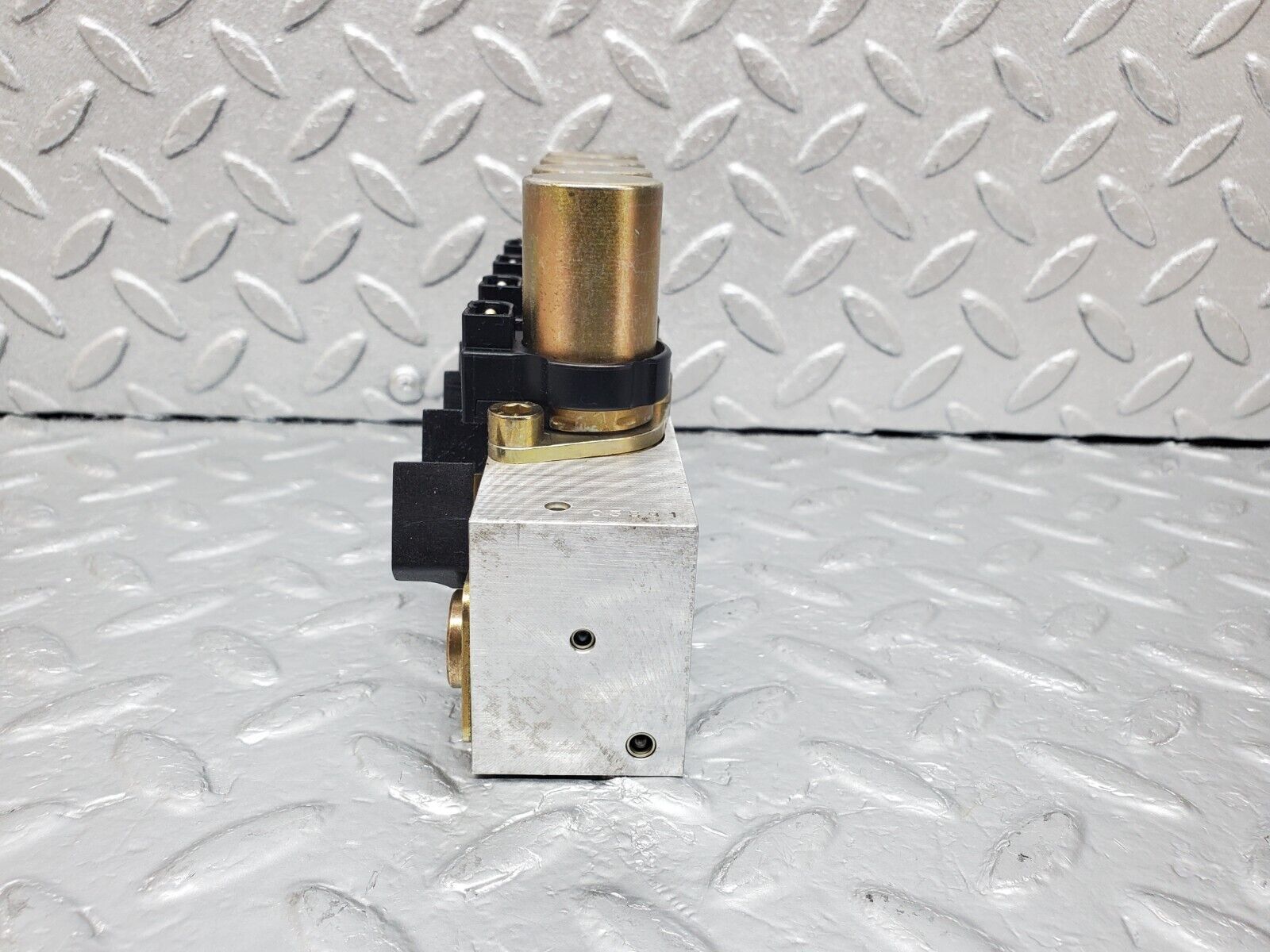 44979 Mercedes-Benz R129 300SL Coupe Roof Hydraulic Valve Left 1298000878