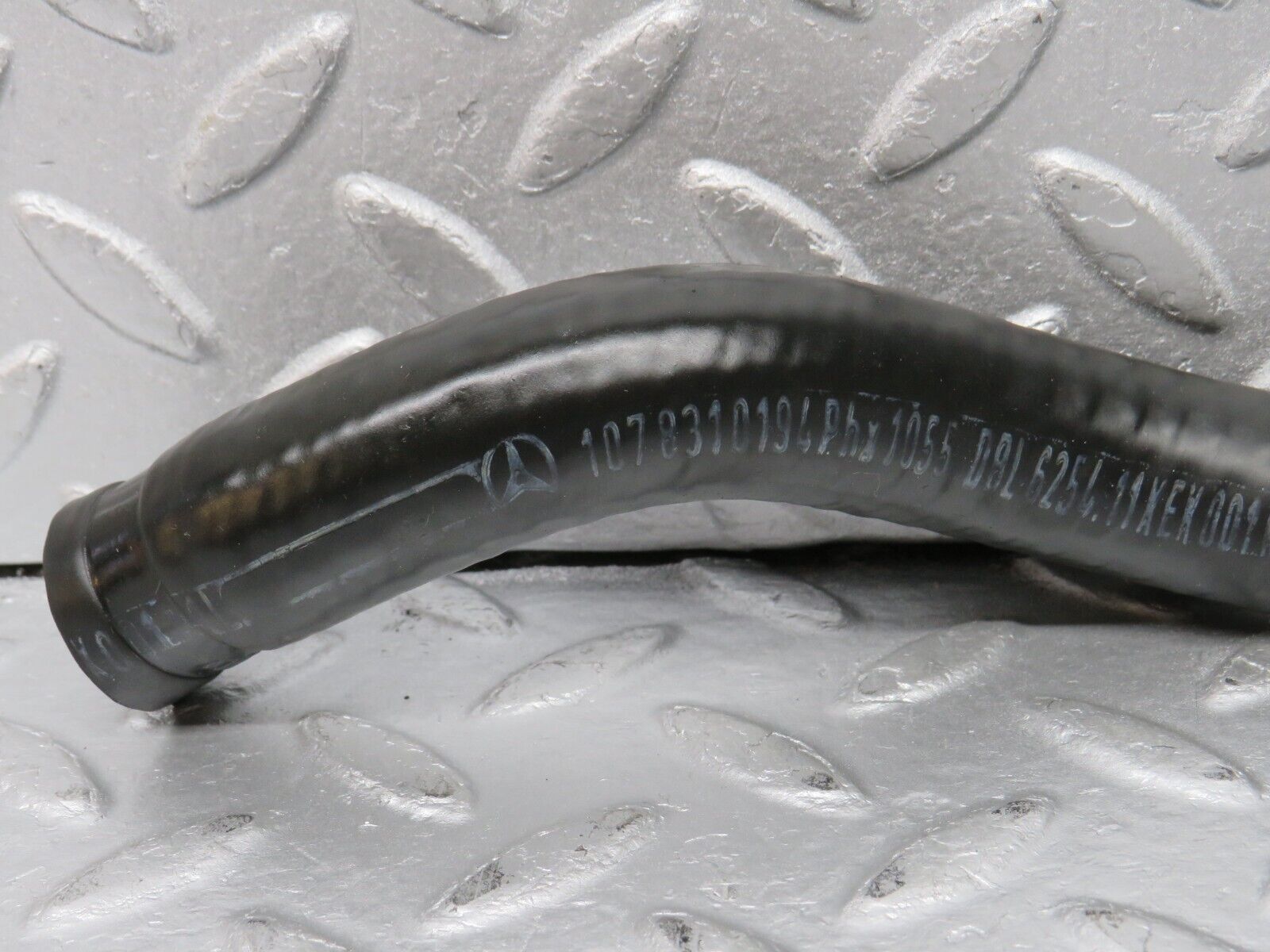 39175 Mercedes-Benz R107 500SL Heater Hose Pipe 1078310194