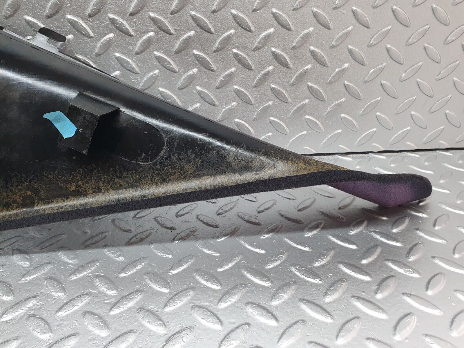 41757 Mercedes-Benz W202 C200 C Pillar Cover Panel Right Side Grey 2026950244