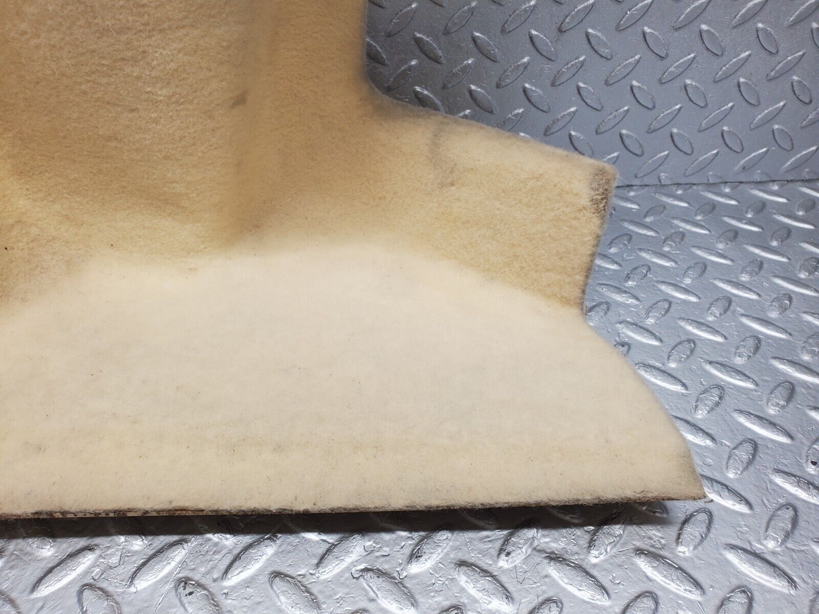 46889 Mercedes-Benz R129 320SL Coupe Trunk Boot Battery Cover Beige 1296930433 1296903230