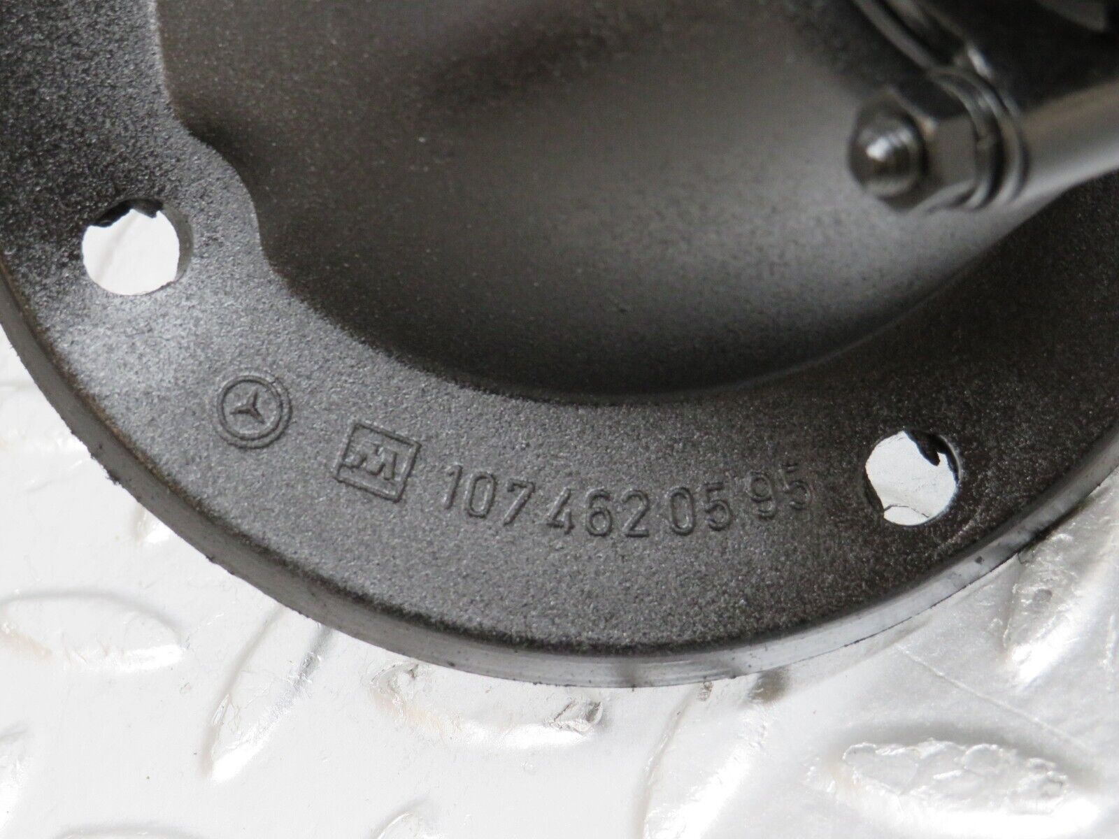 33553 Mercedes-Benz C107 R107 Steering Column Housing 1074620595