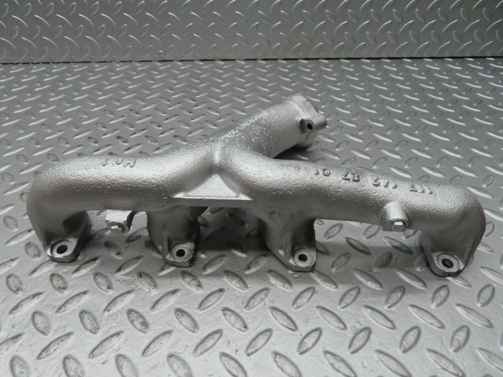 15613 Mercedes-Benz R107 450SL Exhaust Manifold Right 1171428701