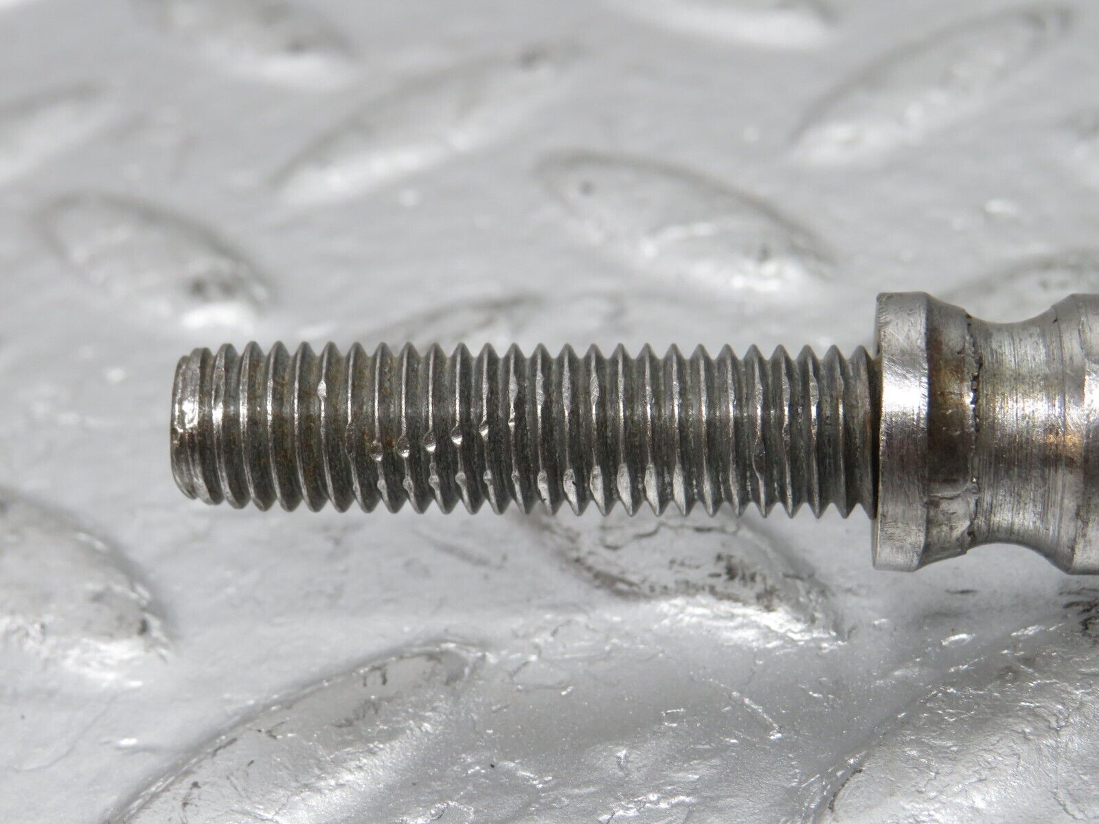 33066 Mercedes-Benz C107 R107 350 V8 Alternator Generator Tensioner