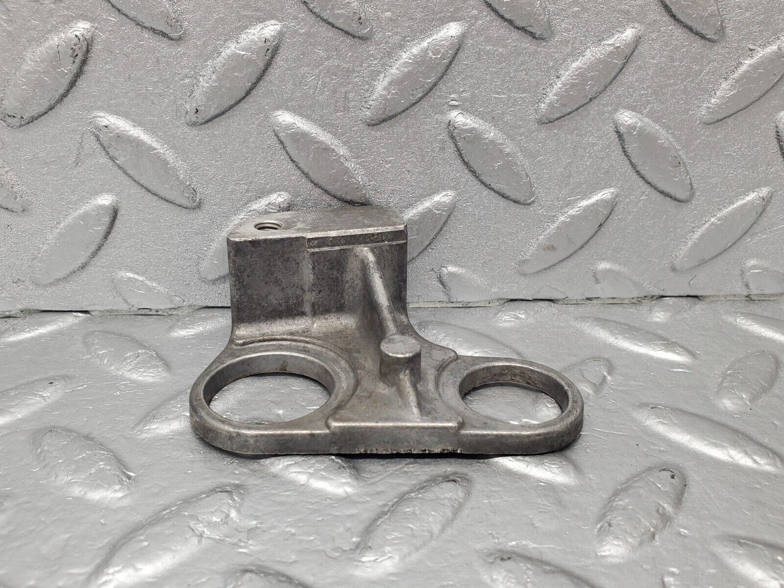 46114 Mercedes-Benz W114 280E Crankshaft Sensor Holder Bracket 1101530240