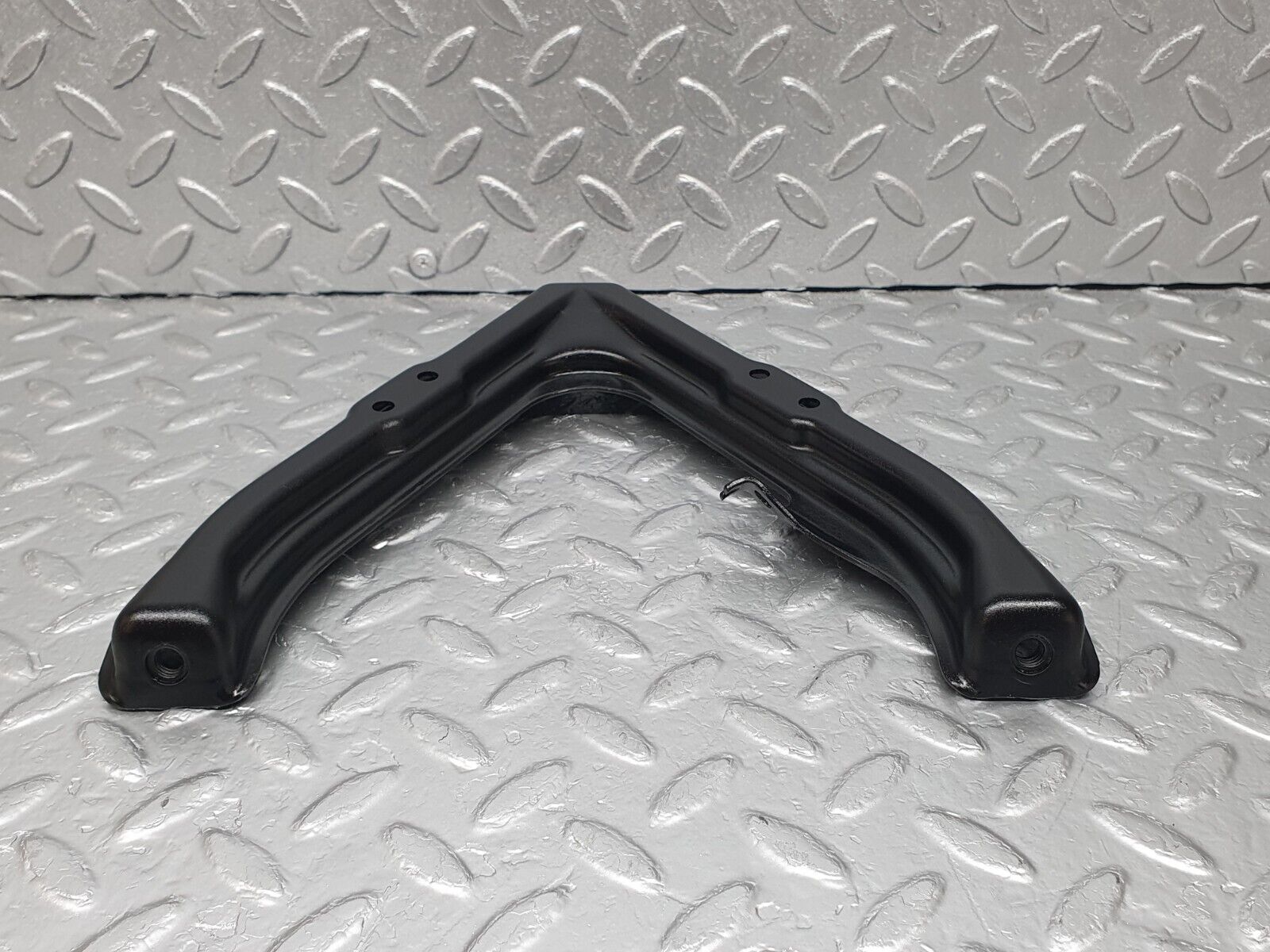 44216 Mercedes-Benz C123 230CE Coupe Air Intake Manifold Bracket